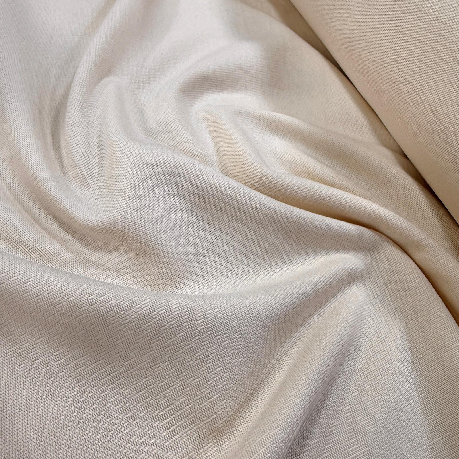 Ekru İntaşlar Markalı 30/2 Süprem Penye Kumaş