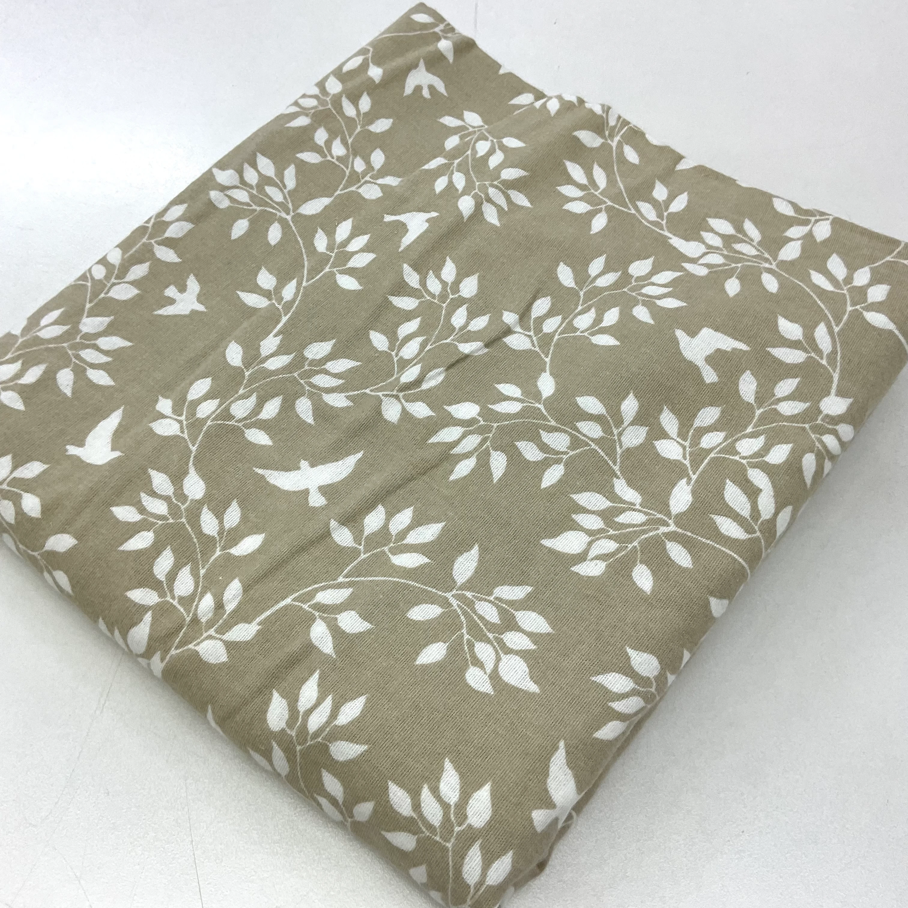 Bej Yapraklar 100*240 Cm Parça Pazen Kumaş 