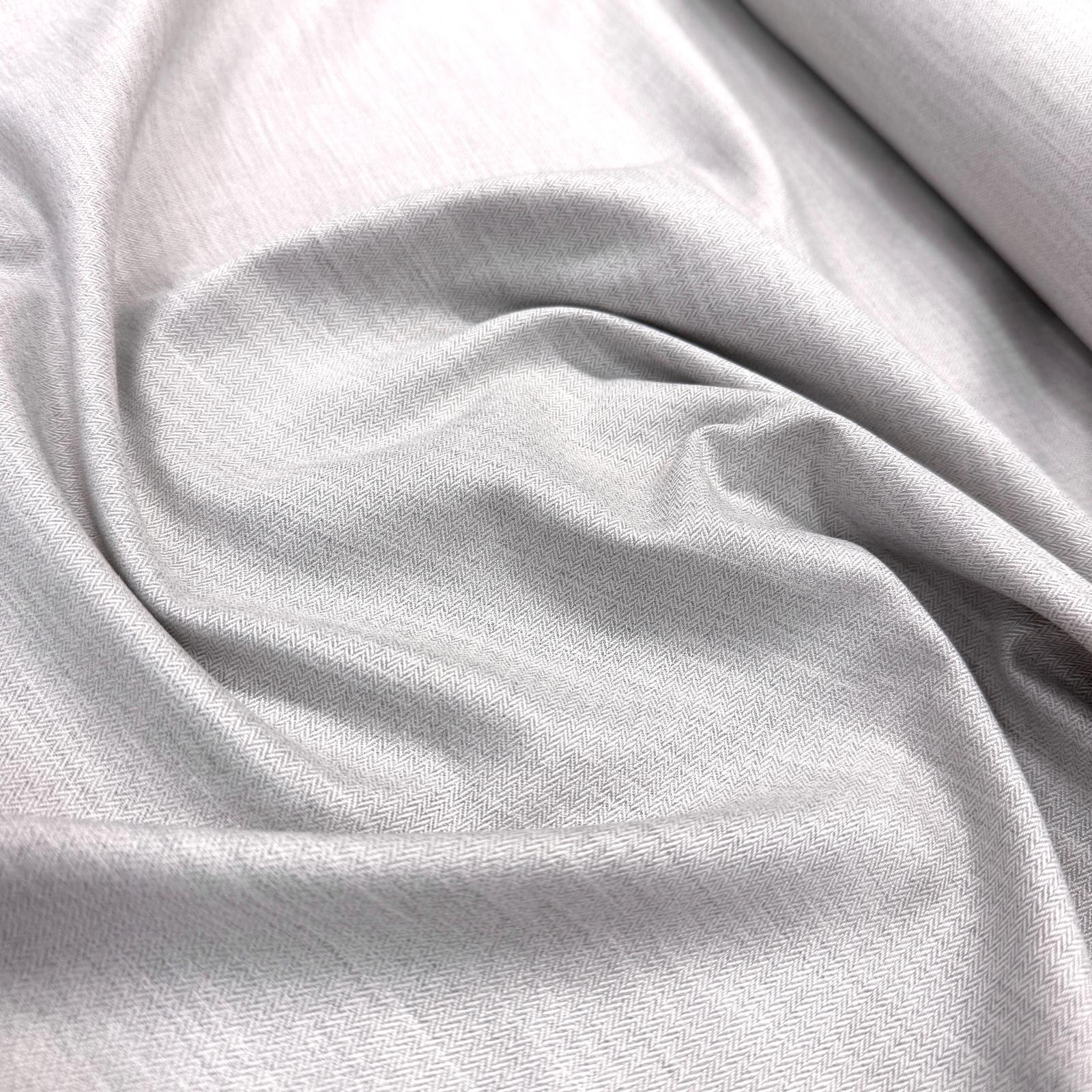 İpliği Boyalı Gri Balıksırtı Likralı Yumuşak Viskon Kumaş