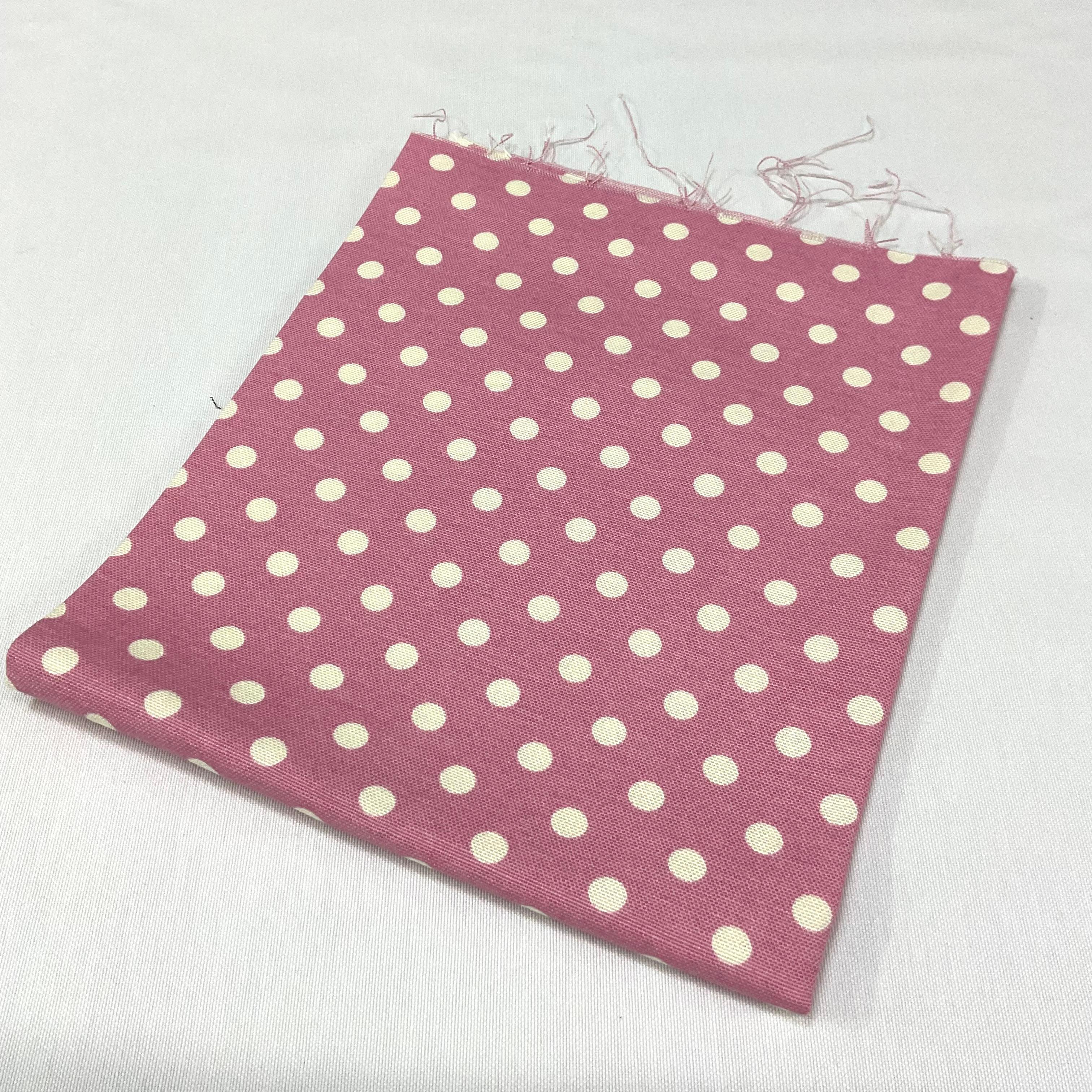 Pembe Puantiye 50*90 cm Parça Duck Bezi