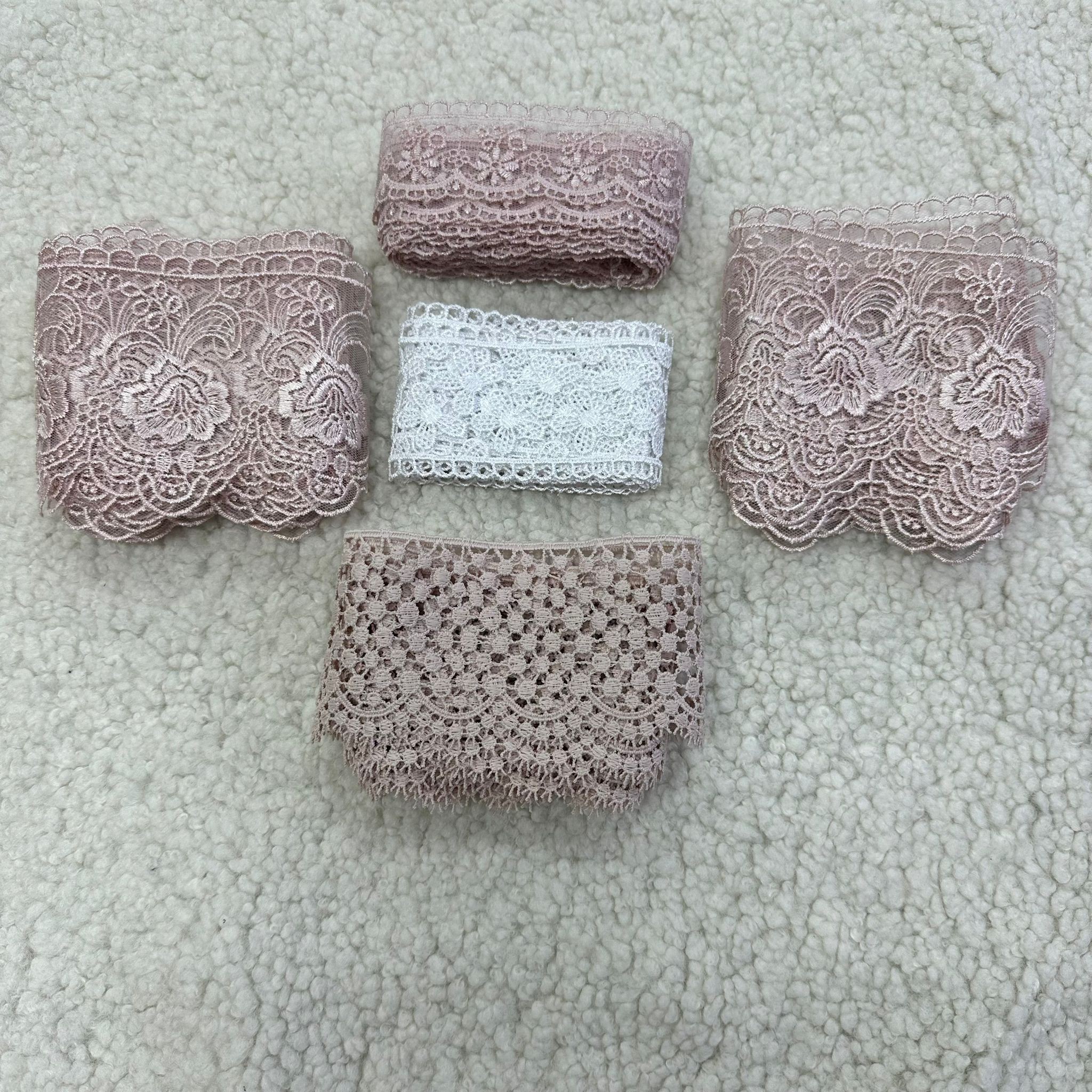 No:4 Karışık Dantel Güpür Set