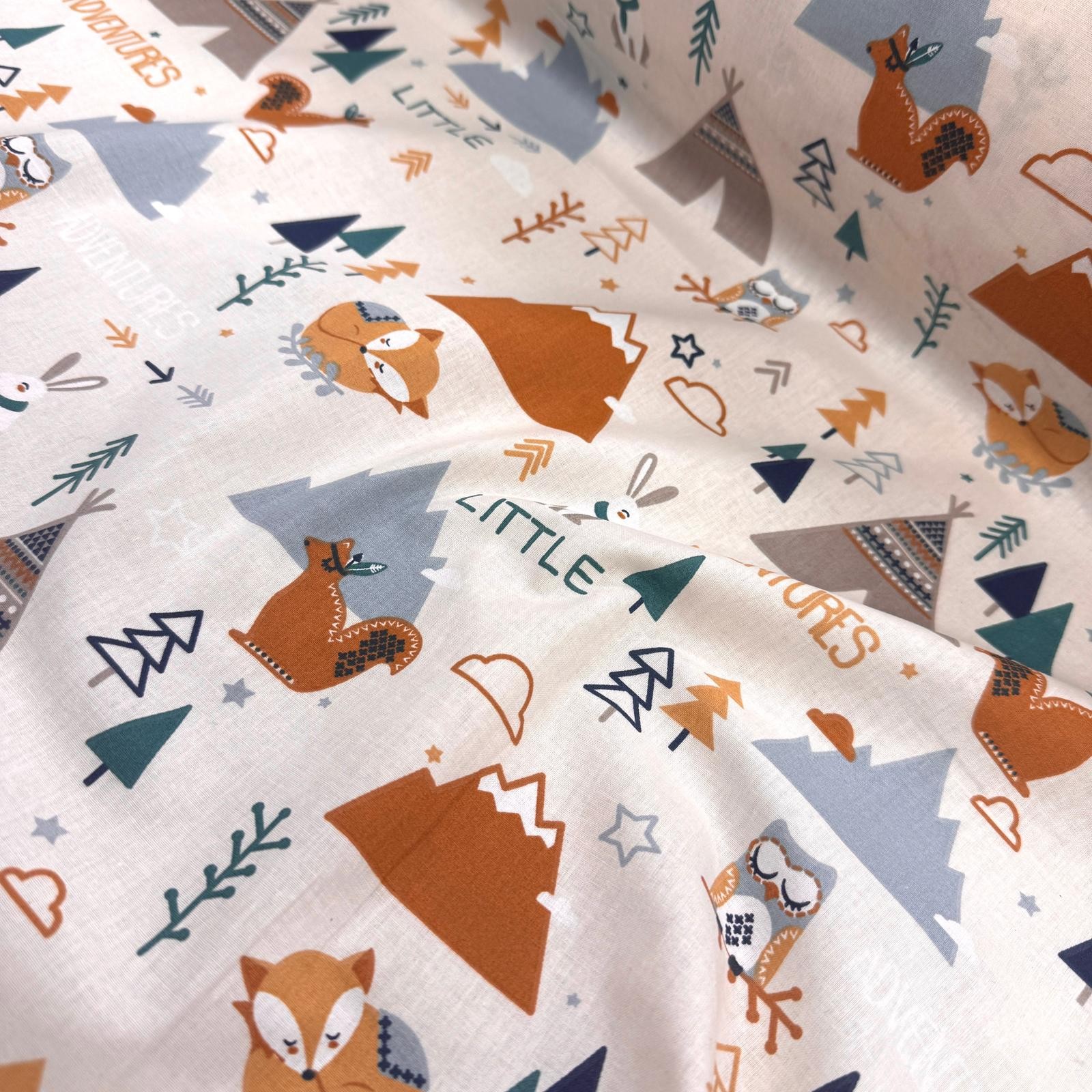 Uykucu Dağ Hayvanları Premium Poplin Kumaş