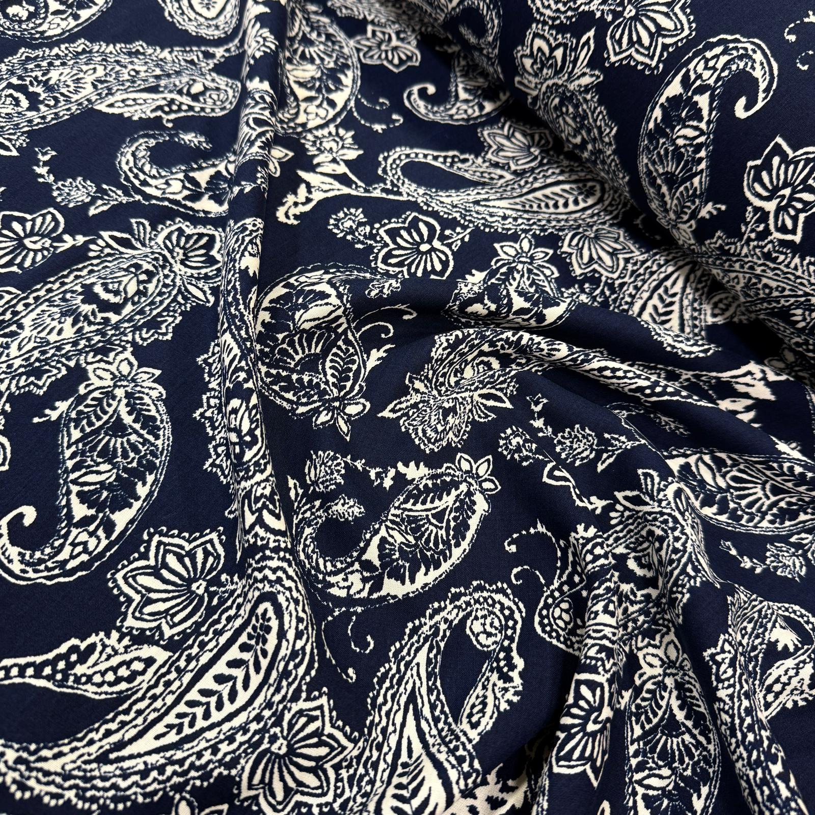 Koyu Lacivert Şallar Viskon Kumaş