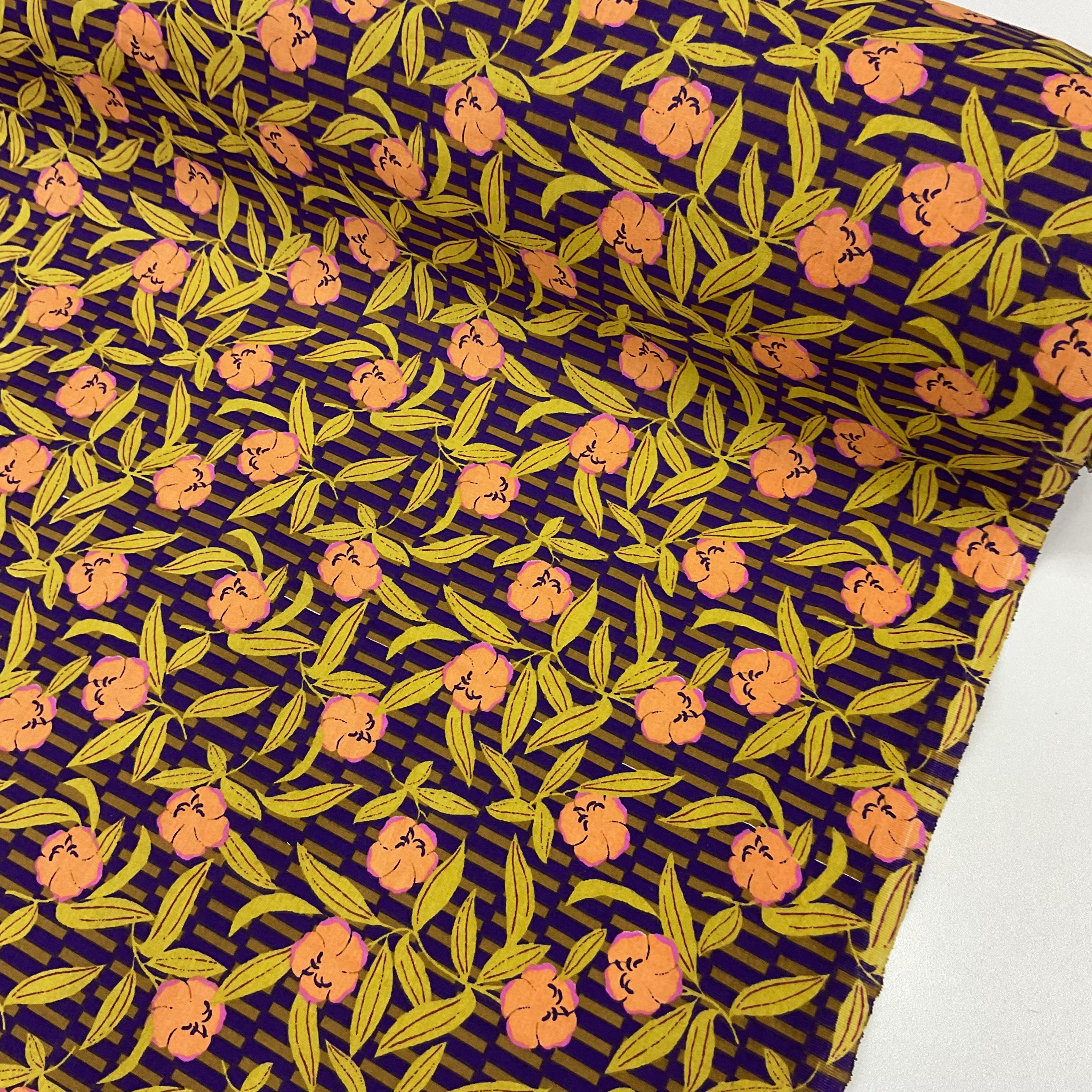 Kiremit Çiçekler Premium Poplin Kumaş