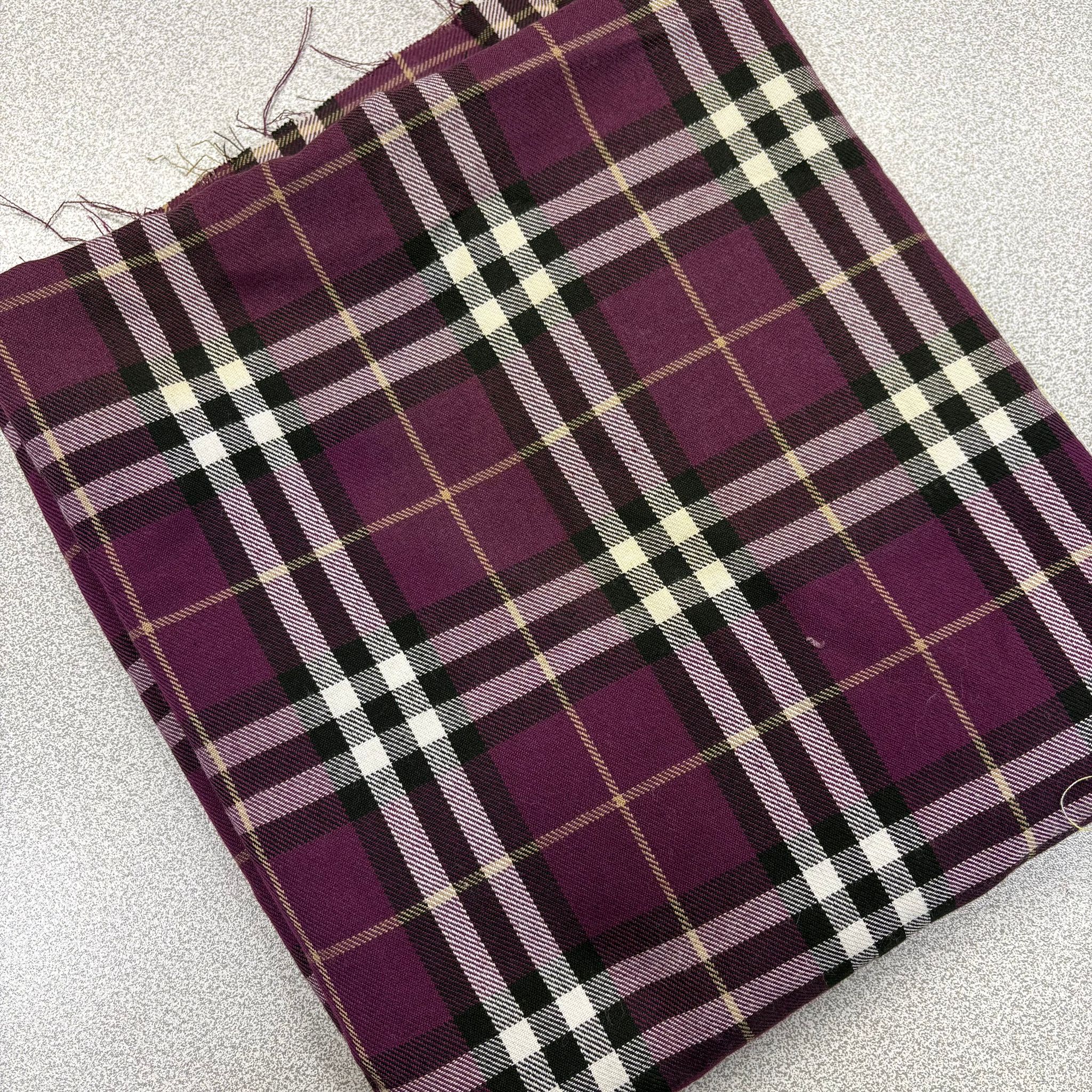 No:117 Defolu 100*140 cm Parça Pamuklu Kumaş