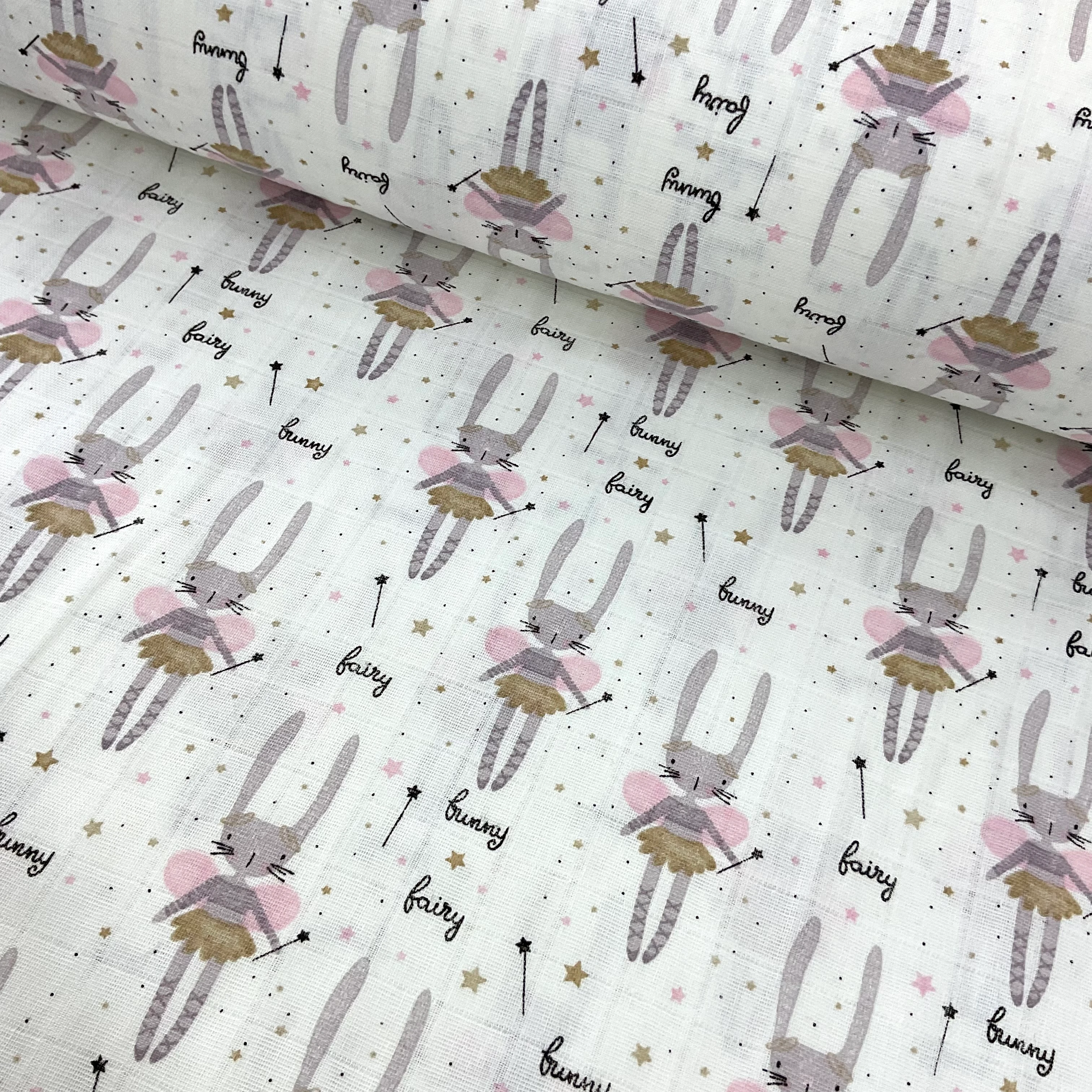 Güzel Tavşanlar Müslin Bezi Kumaş