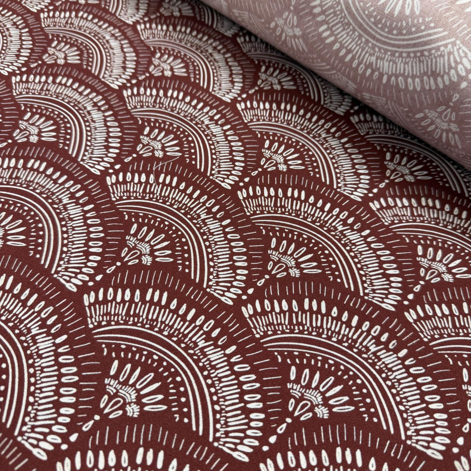 Kızıl Fanlar İntaşlar Markalı Viskon Kumaş