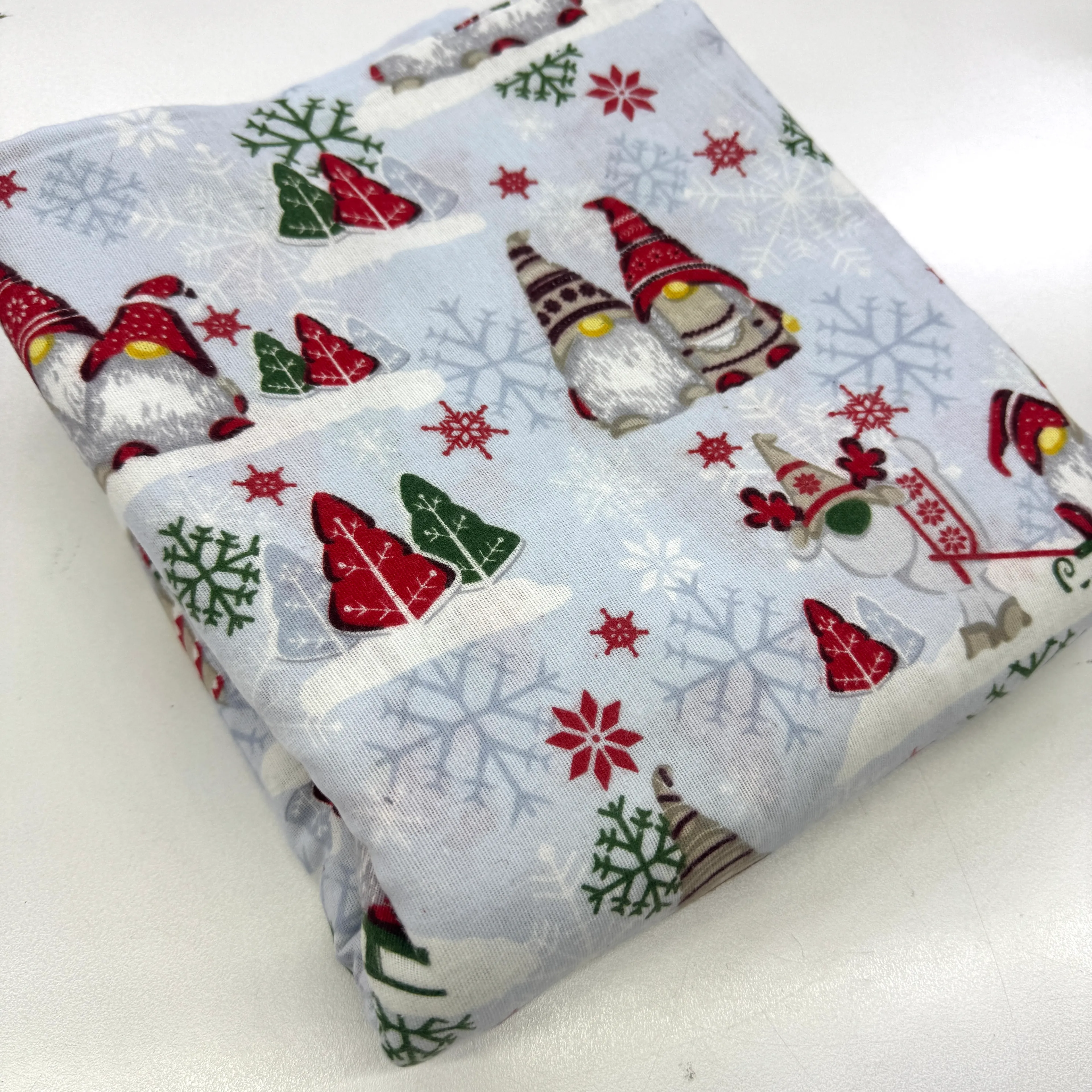 Mavi Yılbaşı Cüceleri 100*240 Cm Parça Pazen Kumaş 