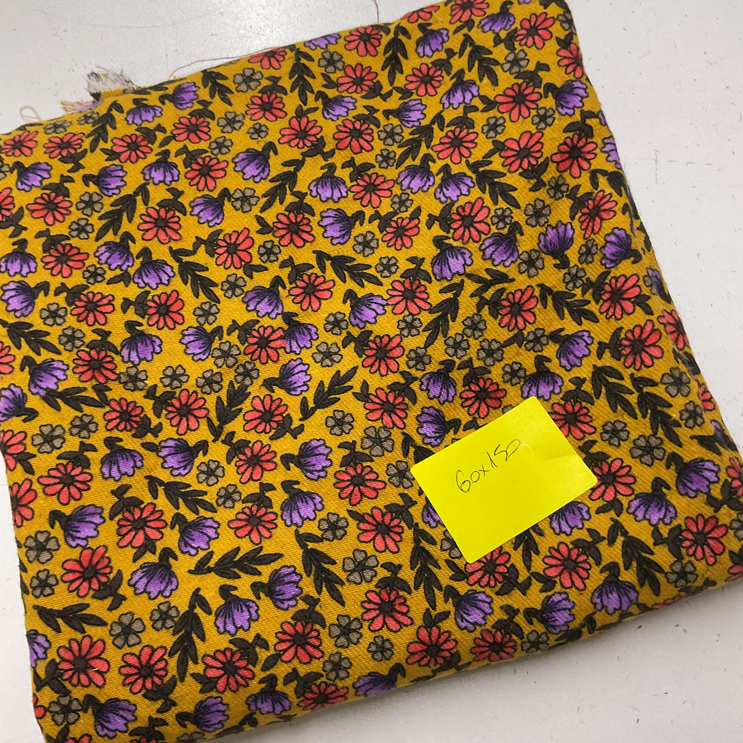 Hardal Çiçek 60*140 Cm Parça Dimi Pazen Kumaş