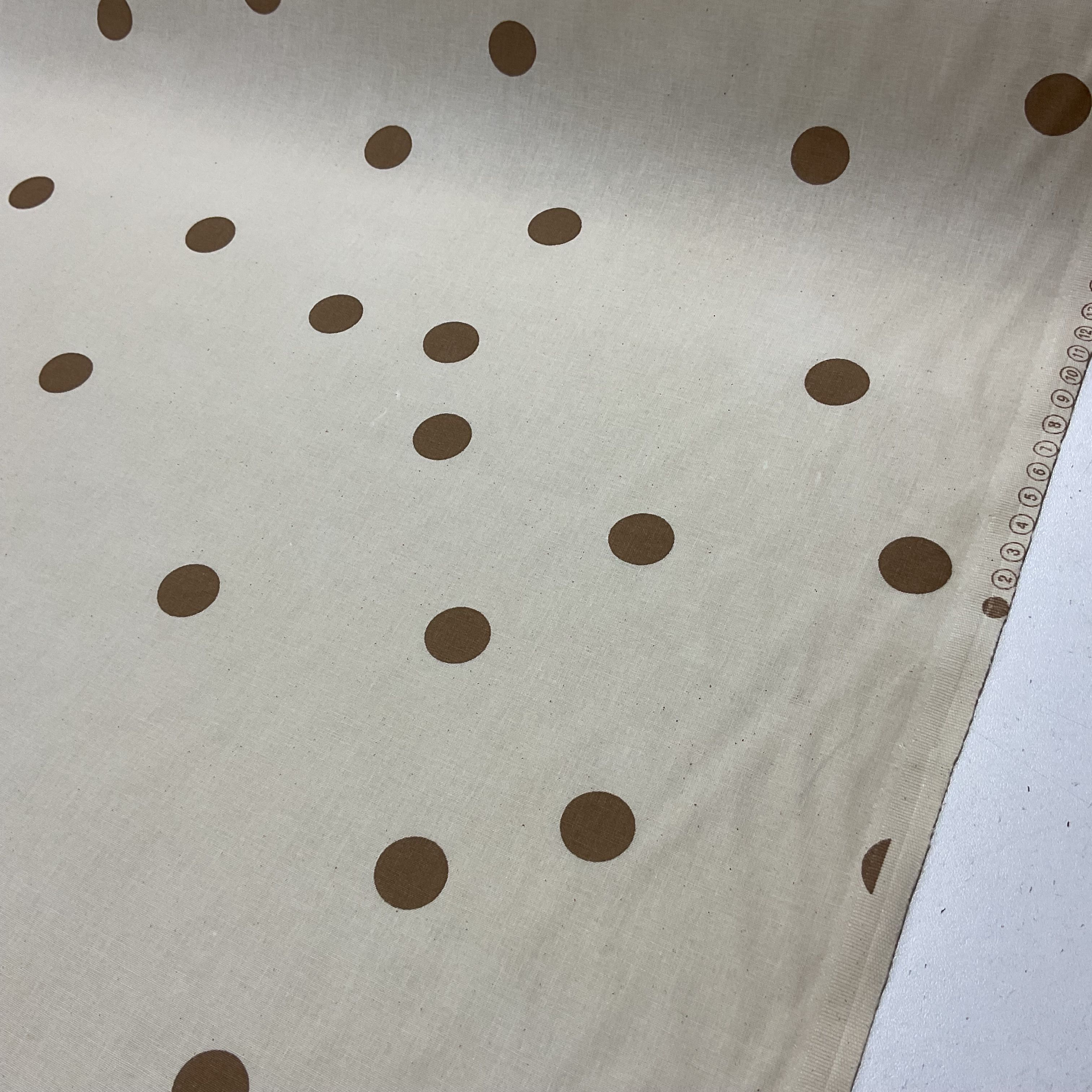 Defolu Bej Puantiye Premium Poplin Kumaş