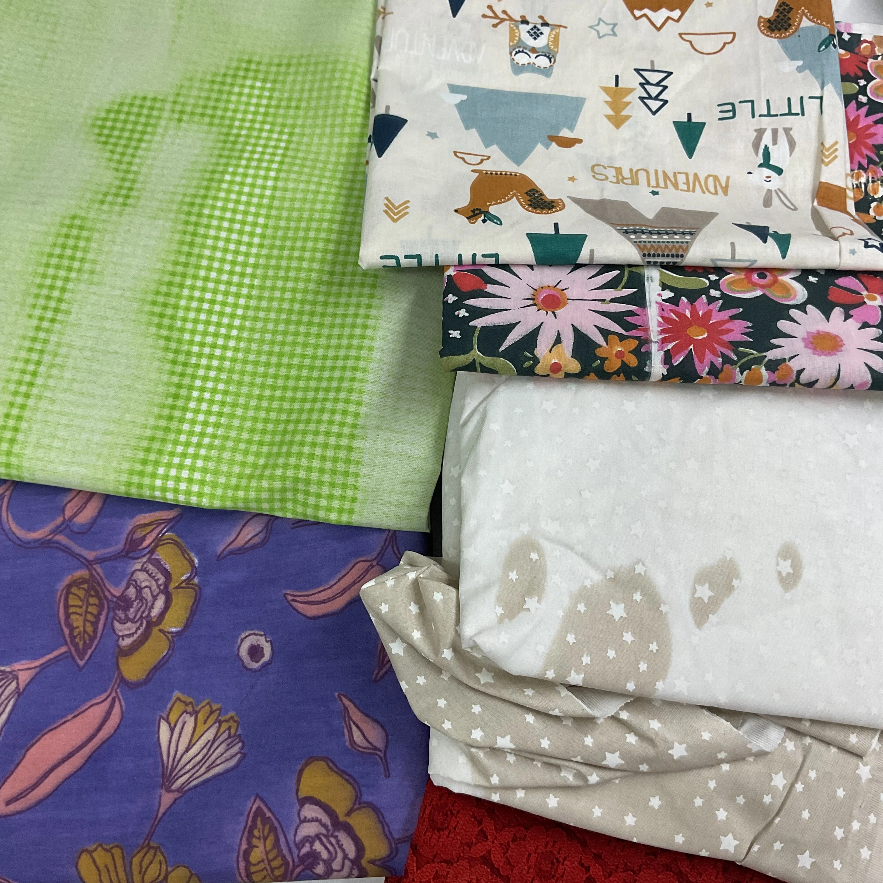 No:16 Defolu Karışık Parça Kumaşlar 1500 gr