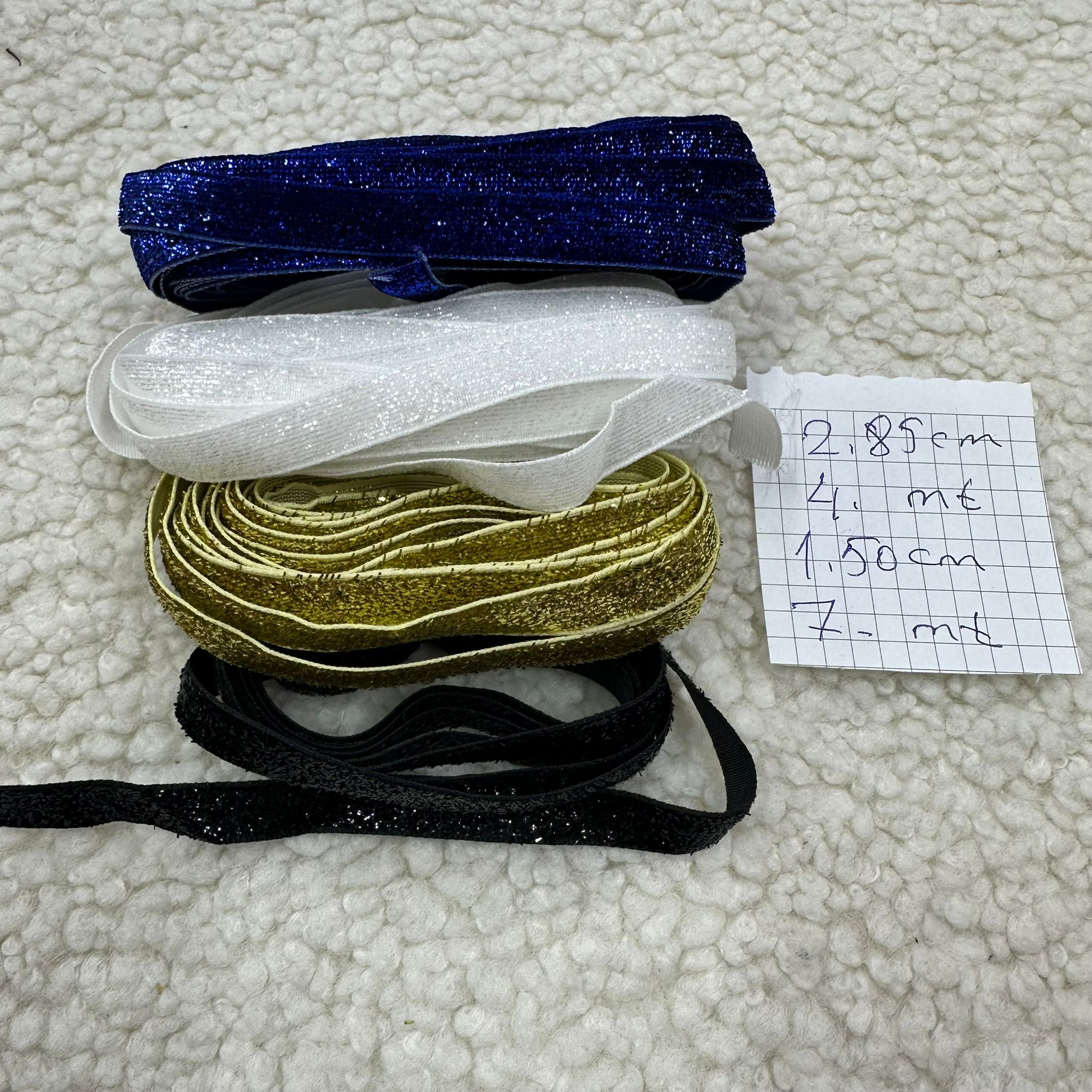 T-4 Simli Kurdele Set