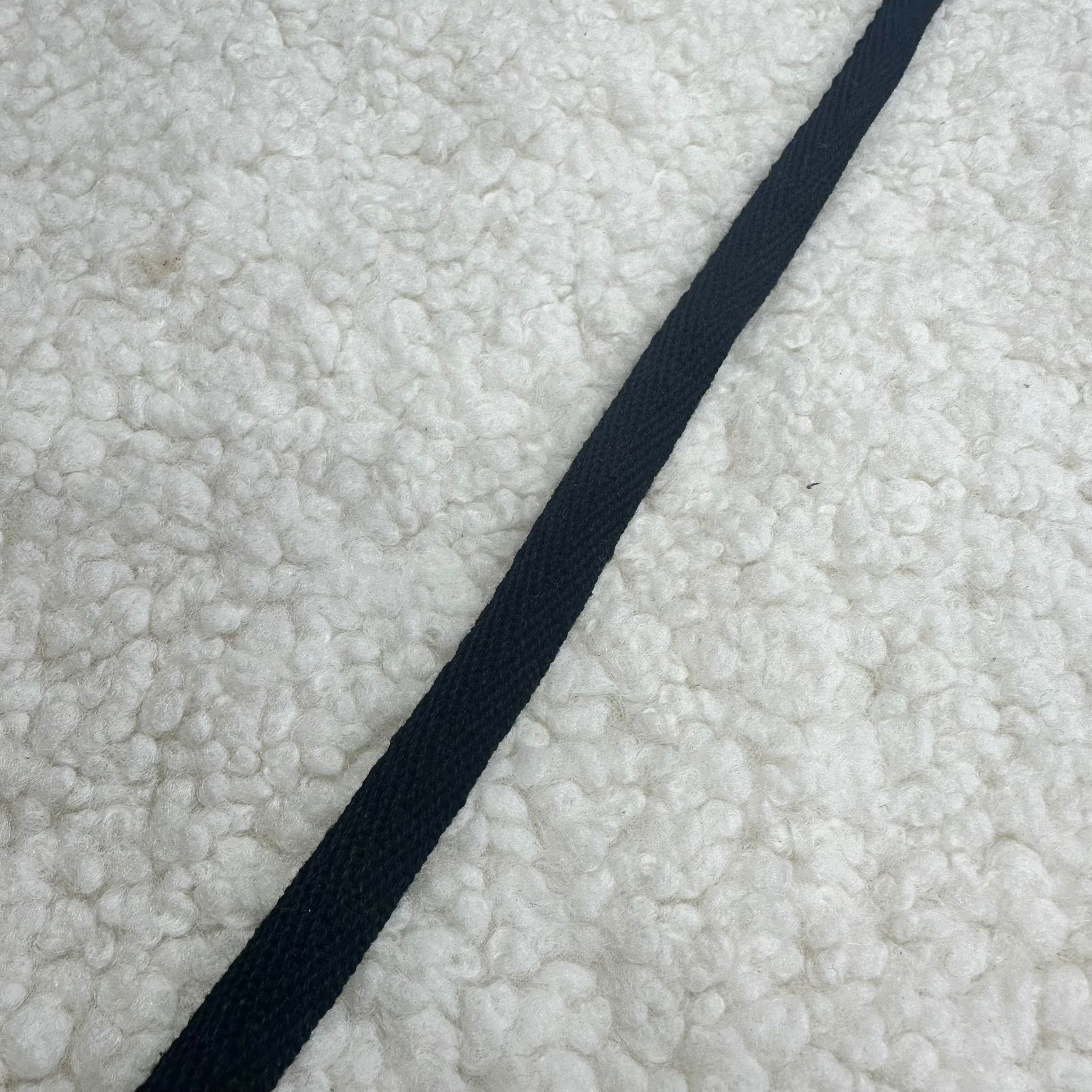 Siyah 1 Cm Pamuk Kolon Şerit