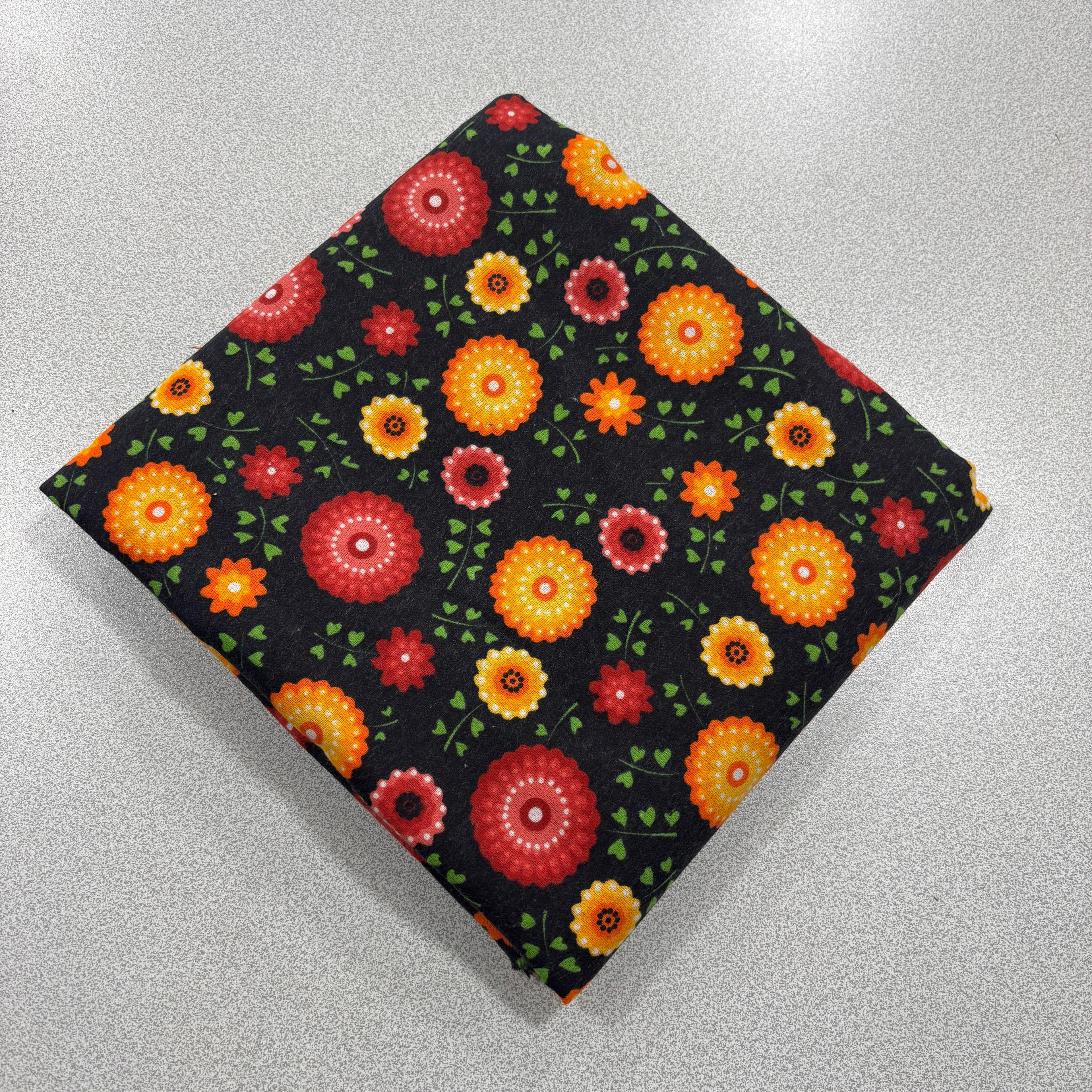 Güneş Çiçekler 250*90 Cm Parça Divitin Pazen Kumaş