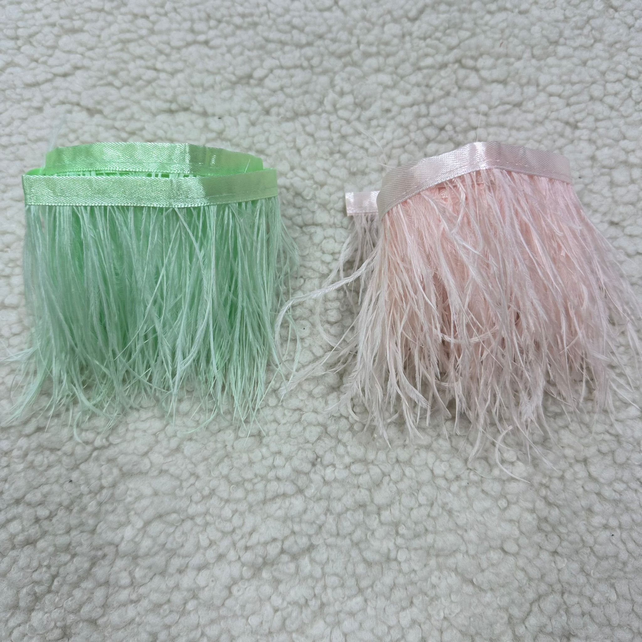 Mint-Pudra Deve Kuşu Tüyü Set