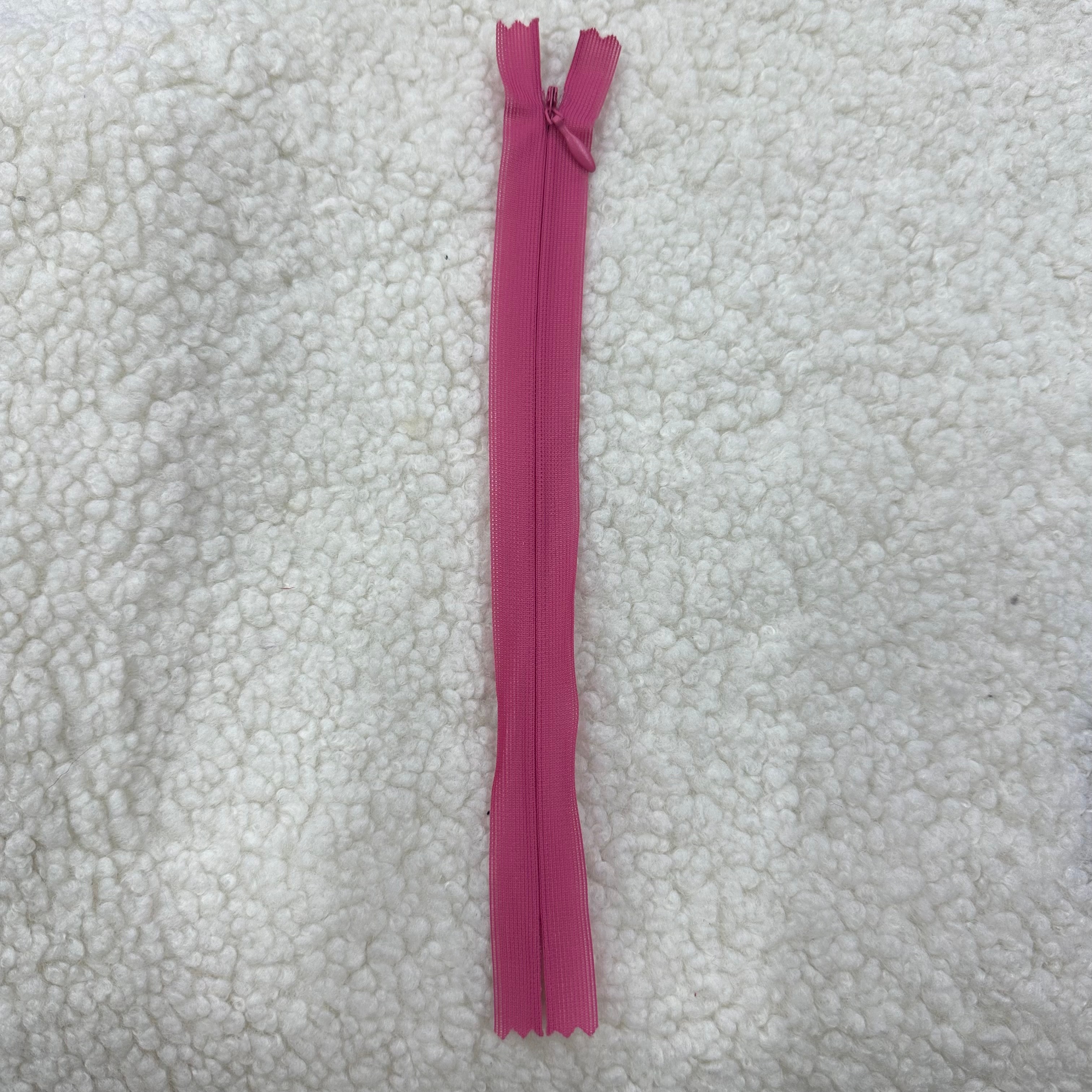 Gizli Pembe Fermuar