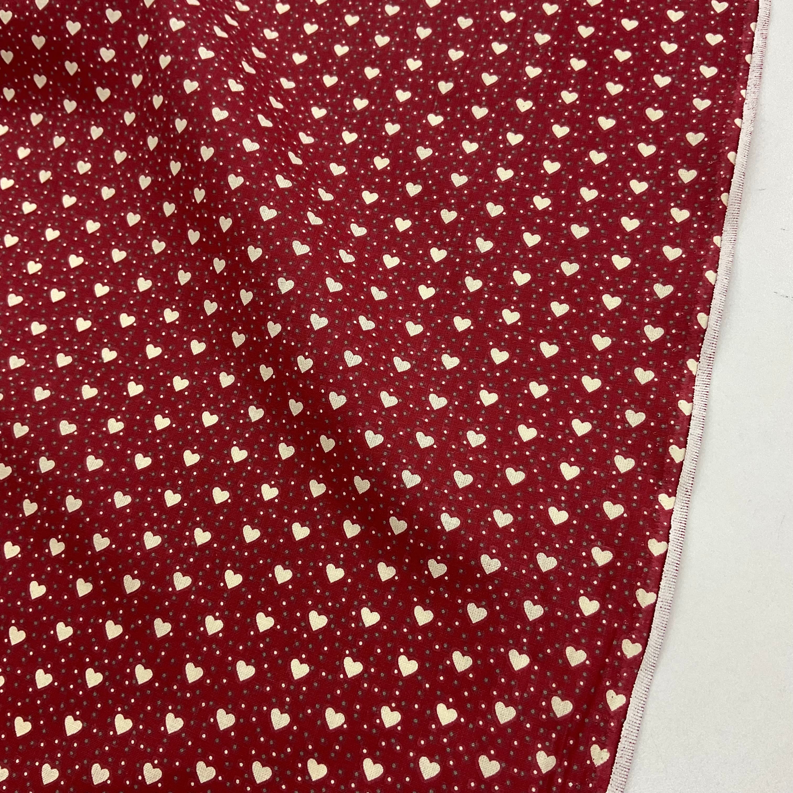 Noktalı Kalpler Premium Poplin Kumaş