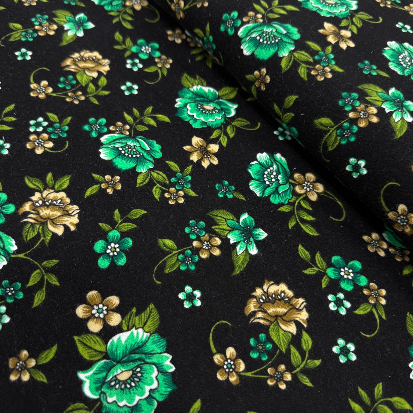 Harika Çiçekler Divitin Pazen Kumaş