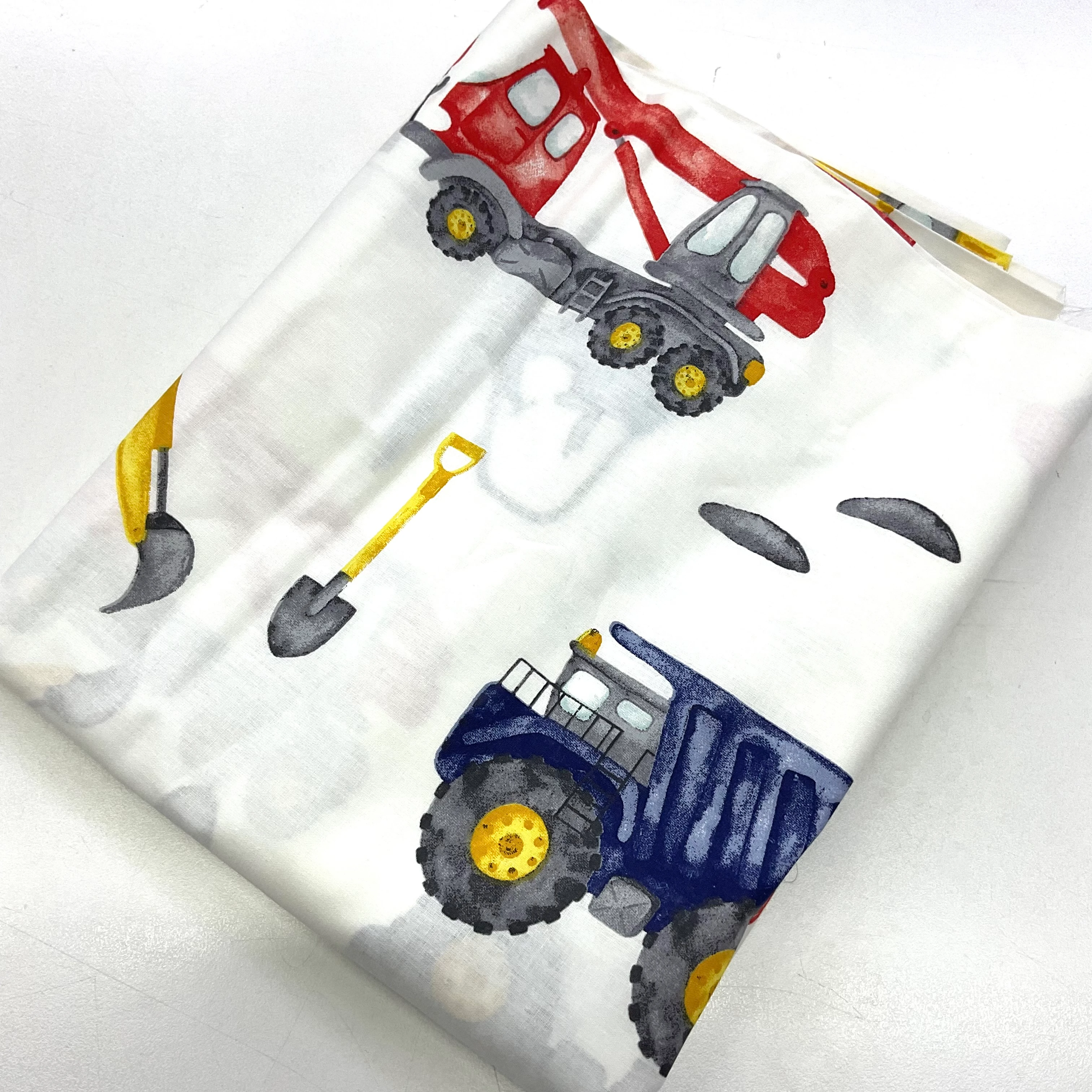 Kırmızı Vinç 100*240 cm Parça Poplin Kumaş