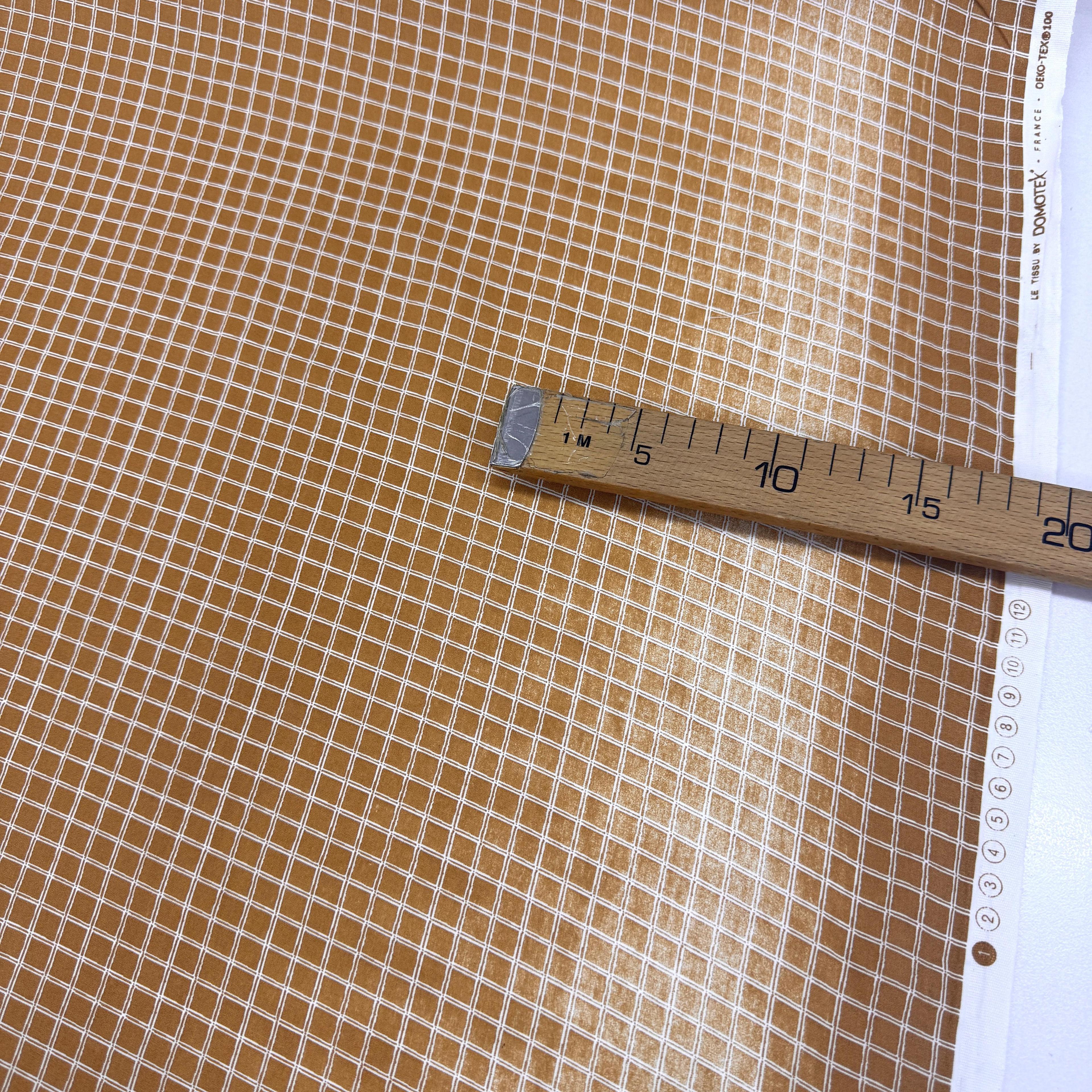 Defolu Kahve Kareler Premium Poplin Kumaş
