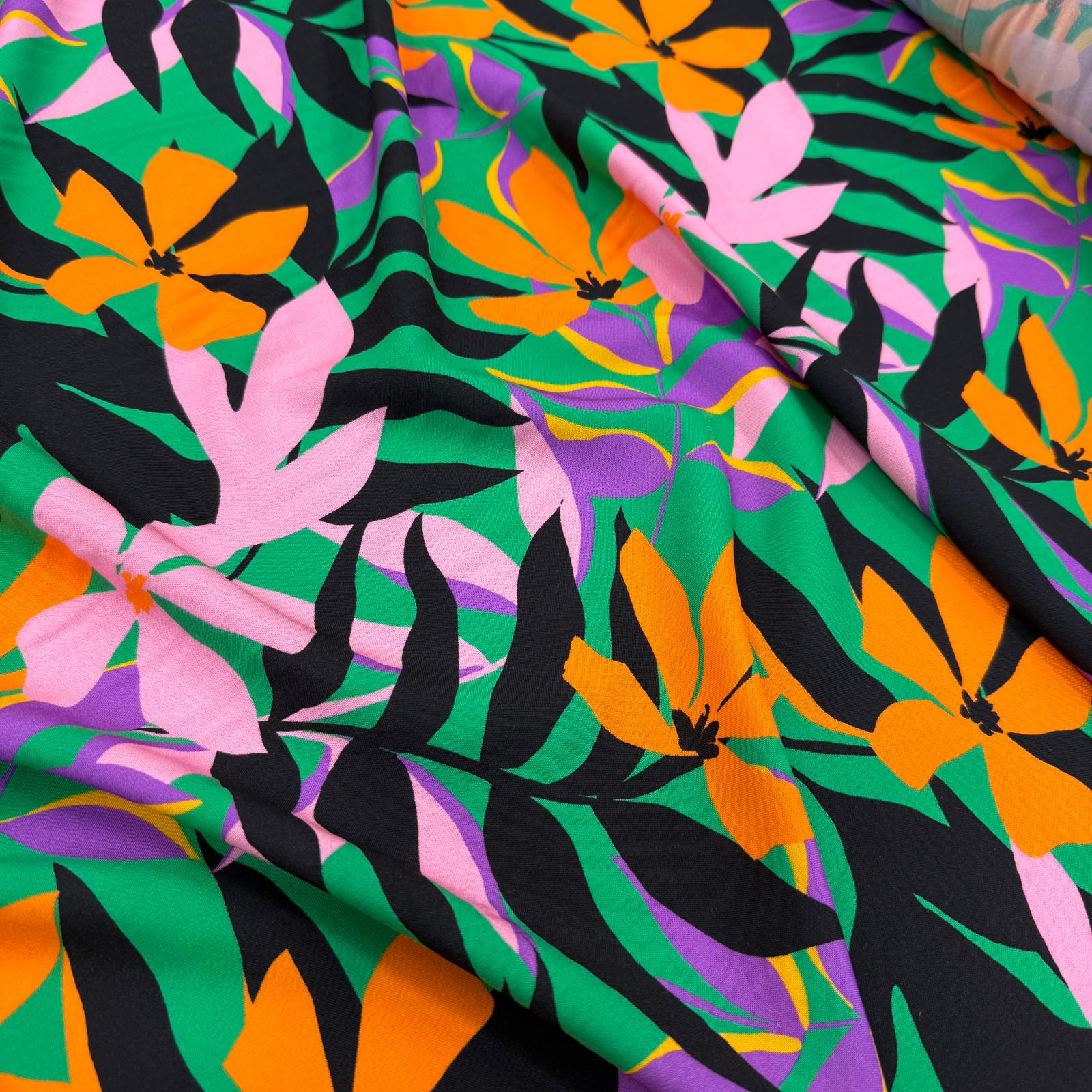 Kampanyalı Neon Çiçekler Viskon Kumaş