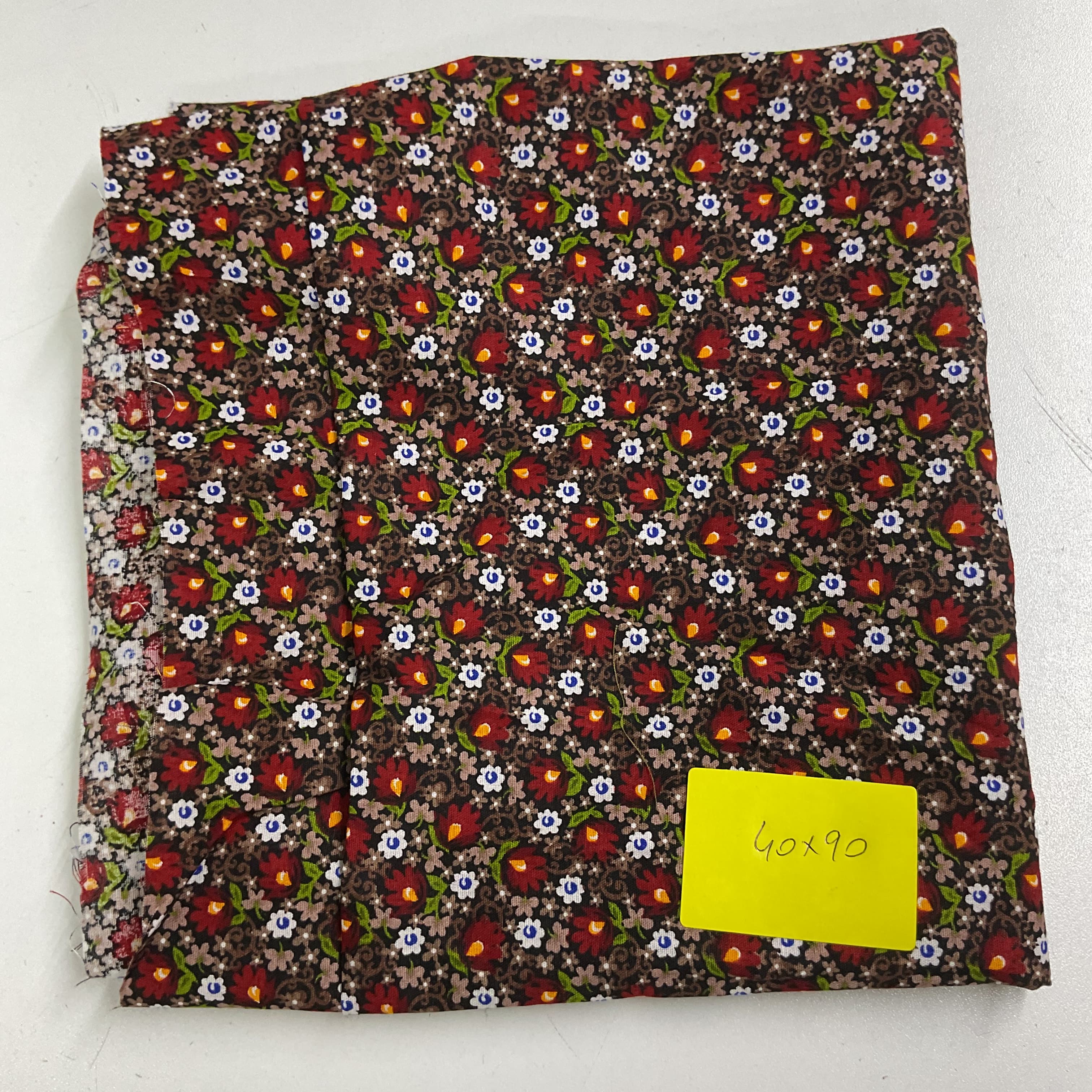 Kahve Çiçek 40*90 Cm Parça Poplin Kumaş