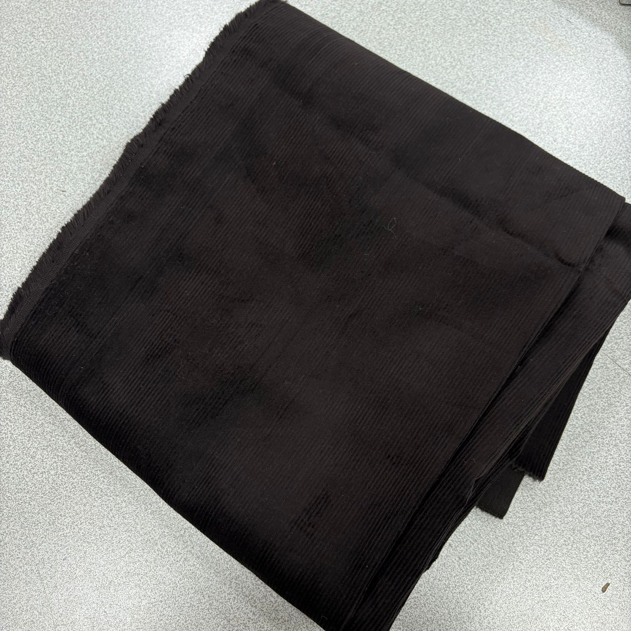 No:106 Acı Kahve 200*140 cm Parça Fitilli Kadife Kumaş