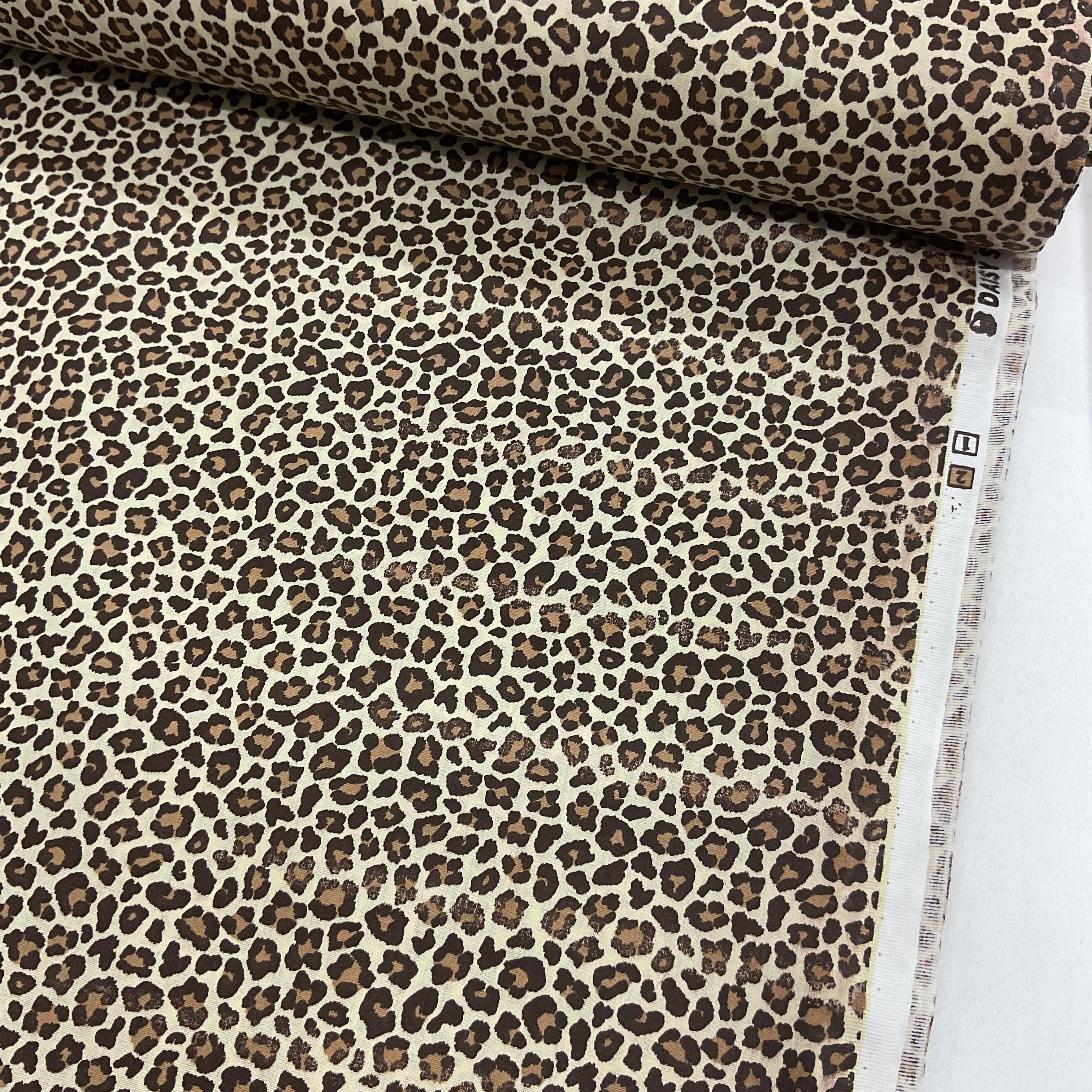 Defolu Kahve Leopar Poplin Kumaş