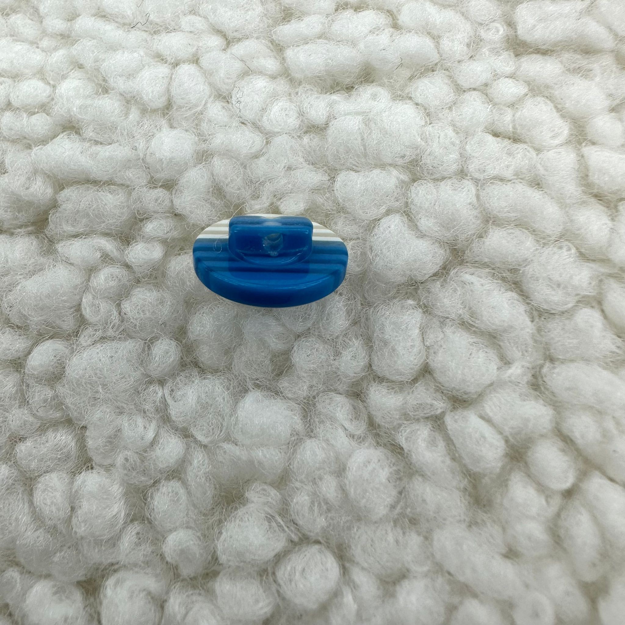 Mavi Beyaz Şeffaf Yuvarlak Akrilik Düğme
