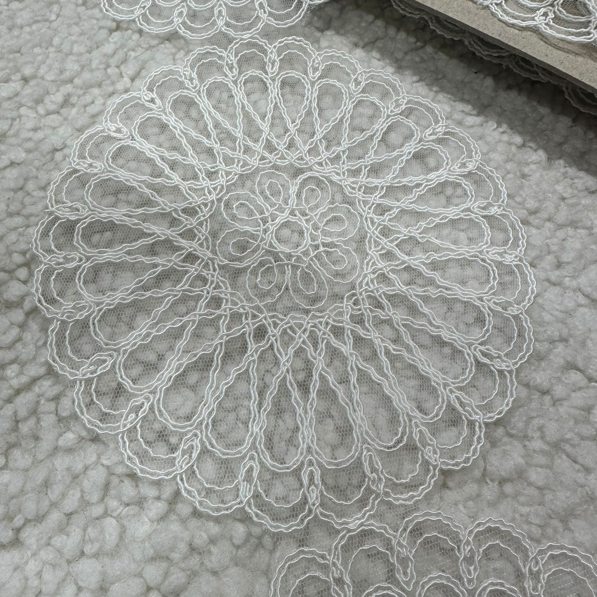 G-36 Angles Krem Top Dantel Fransız Güpür