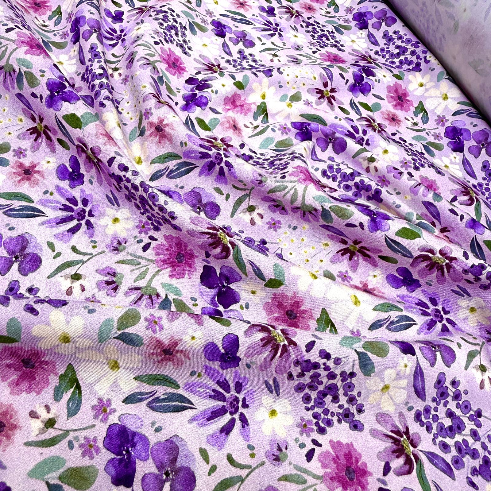 Lila Bahçe İntaşlar Markalı Poplin Kumaş