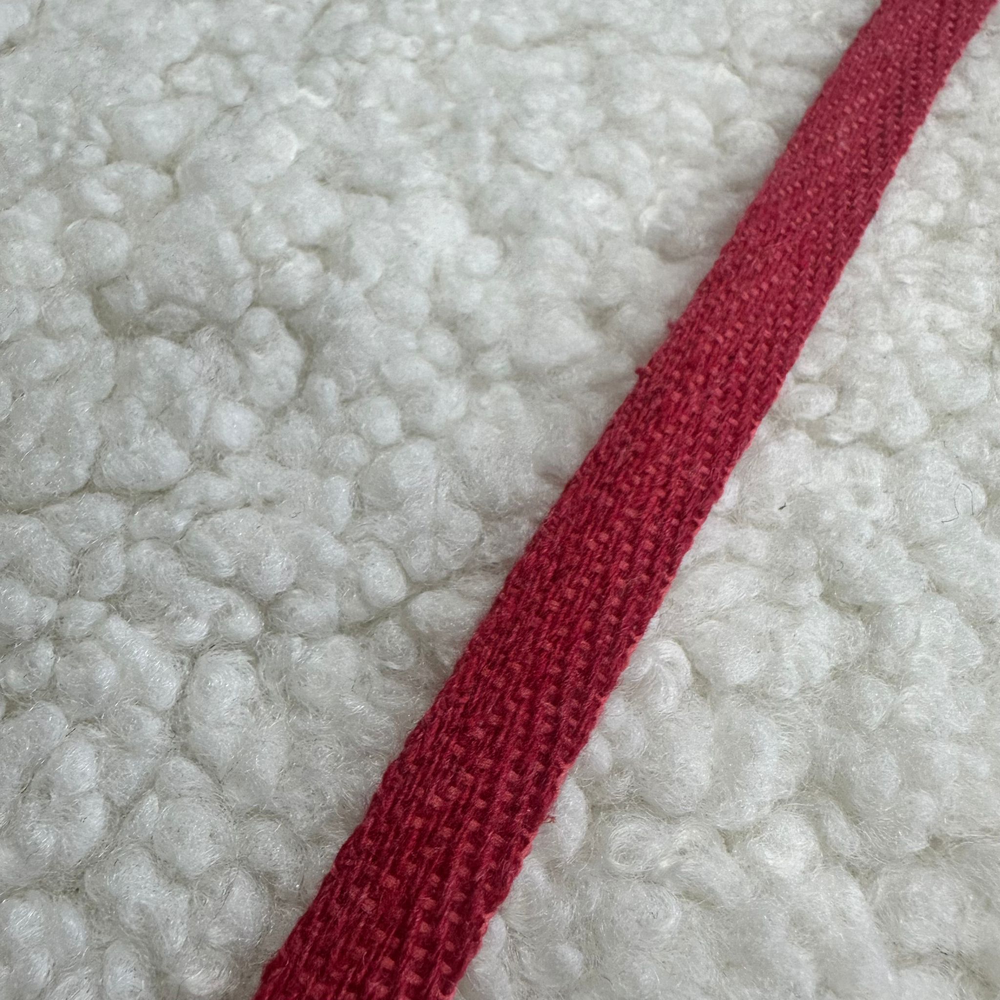 Kırmızı 1 Cm Pamuk Kolon Şerit