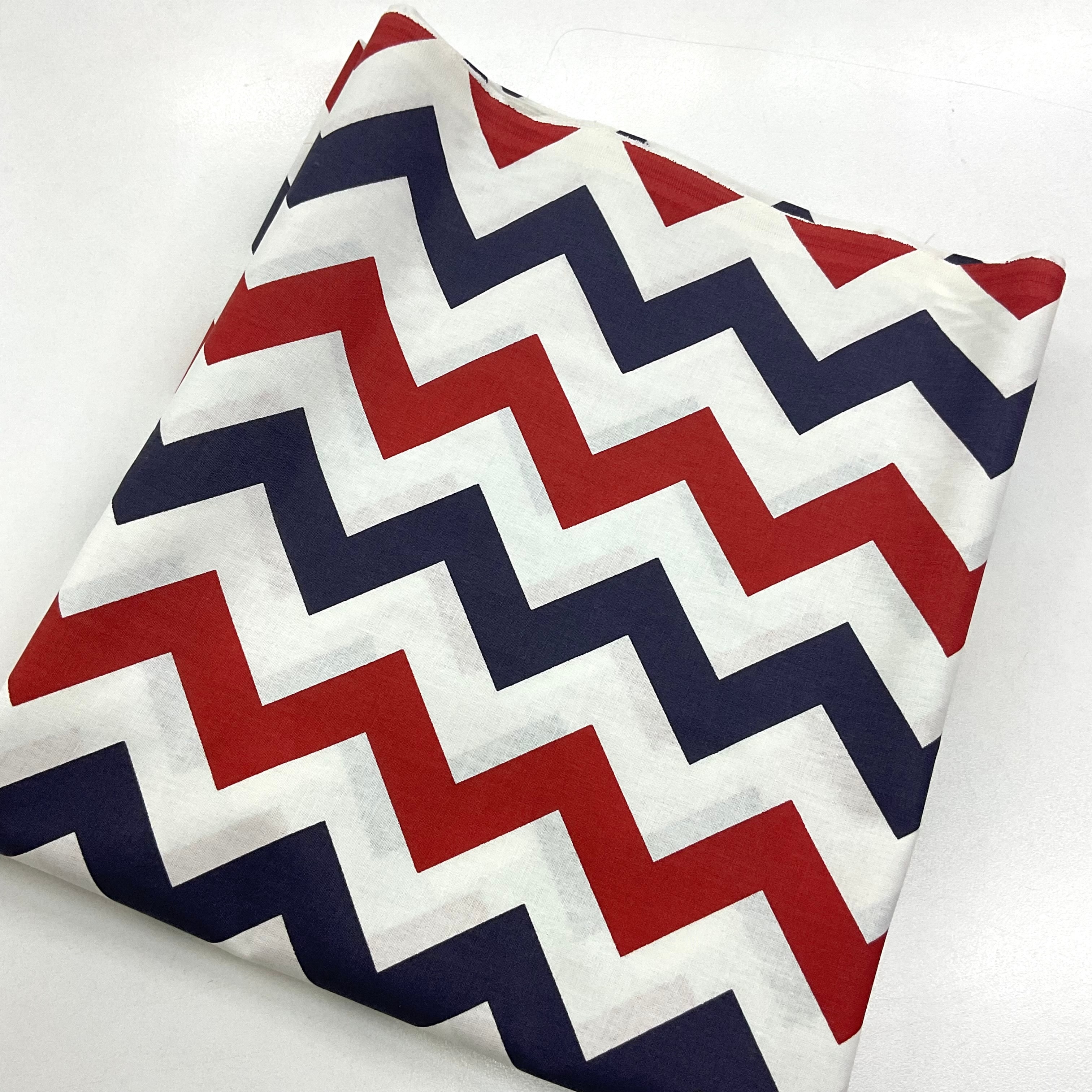 Kırmızı Zigzag 100*240 cm Parça Poplin Kumaş