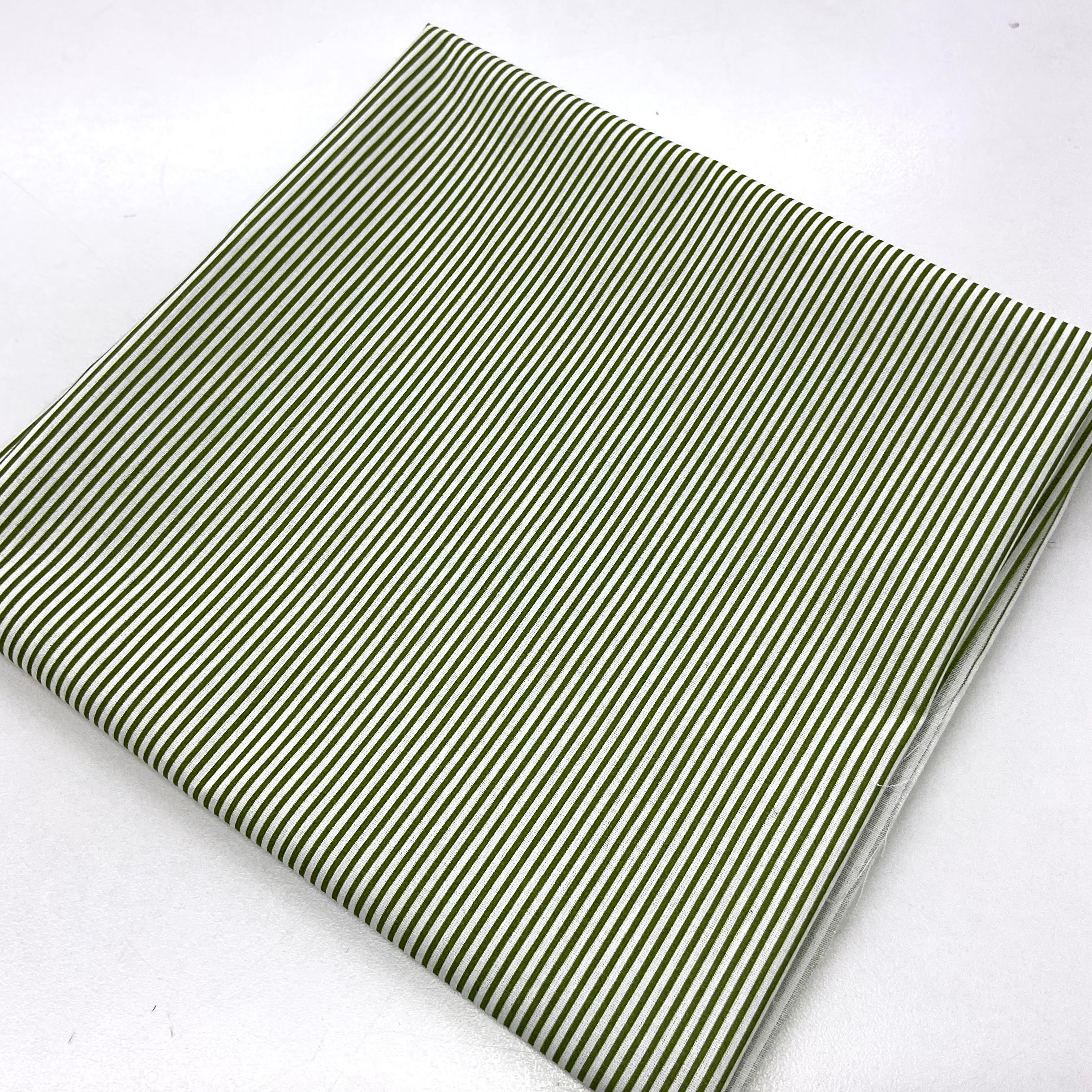 Yeşil Çizgiler 50*80 Cm Parça Poplin Kumaş