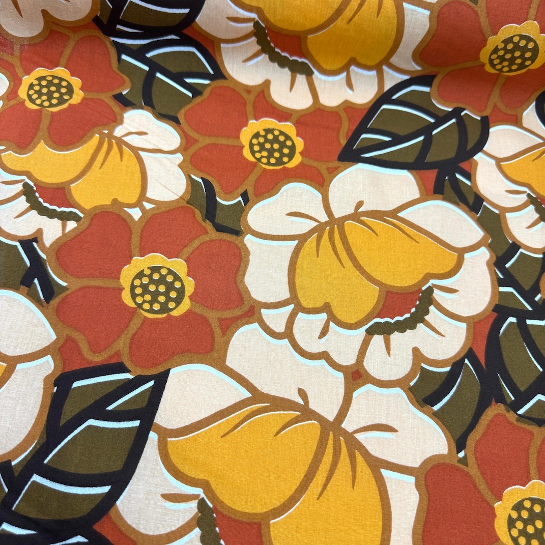 Retro Çiçekler Premium Poplin Kumaş