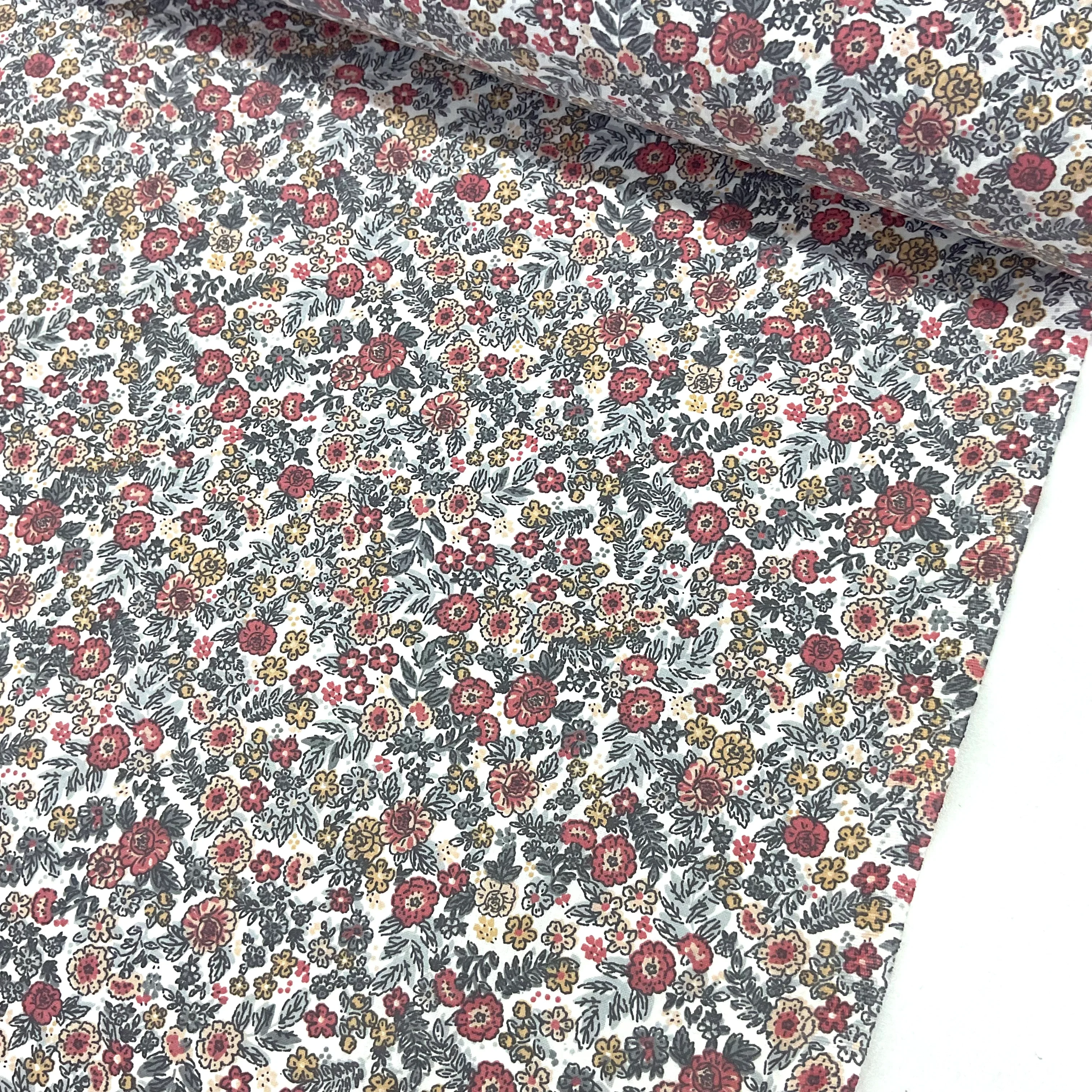 Hafif Defolu Küçük Çıtır Premium Poplin Kumaş