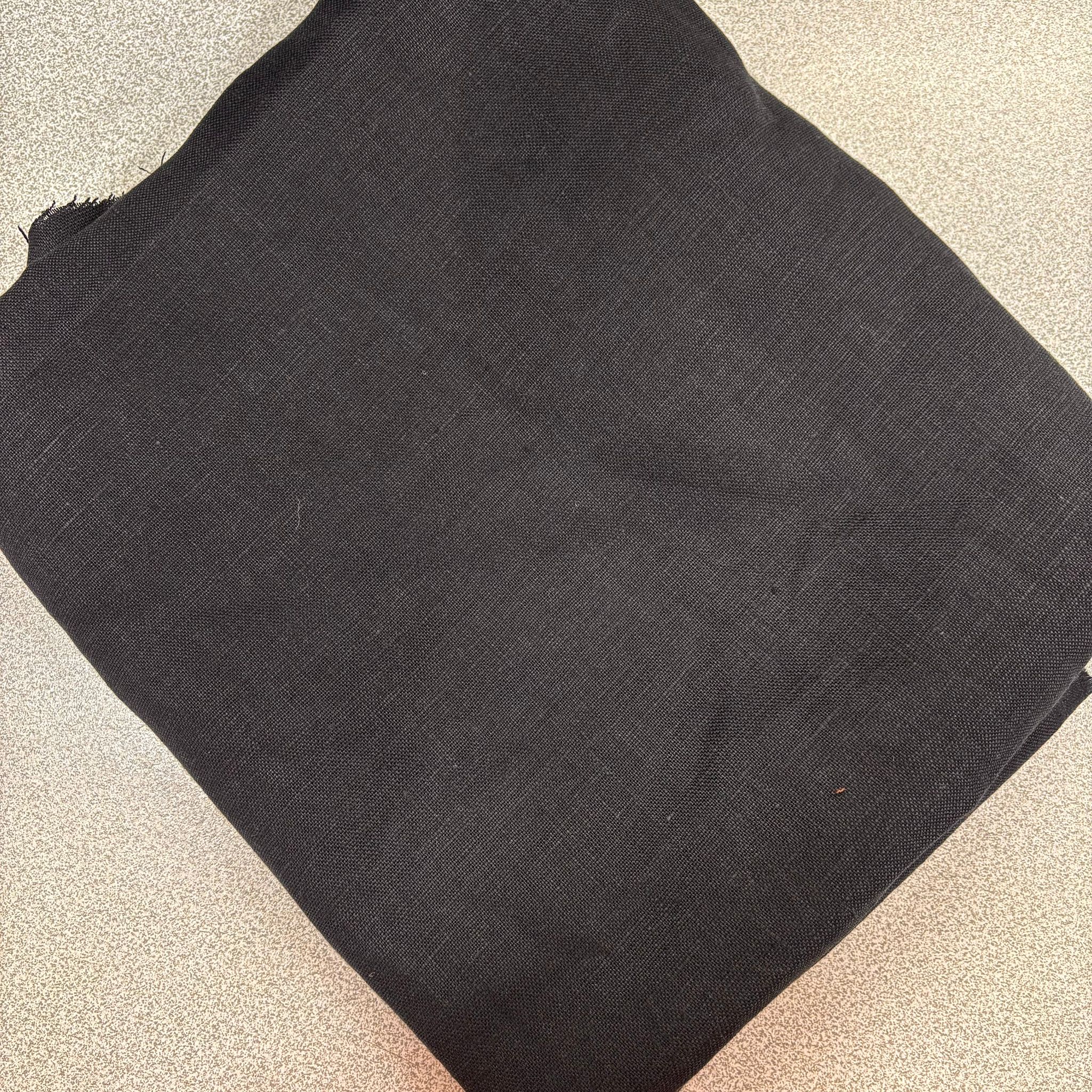 Siyah Ham Keten No:90 150*140 cm Keten Parça Kumaş