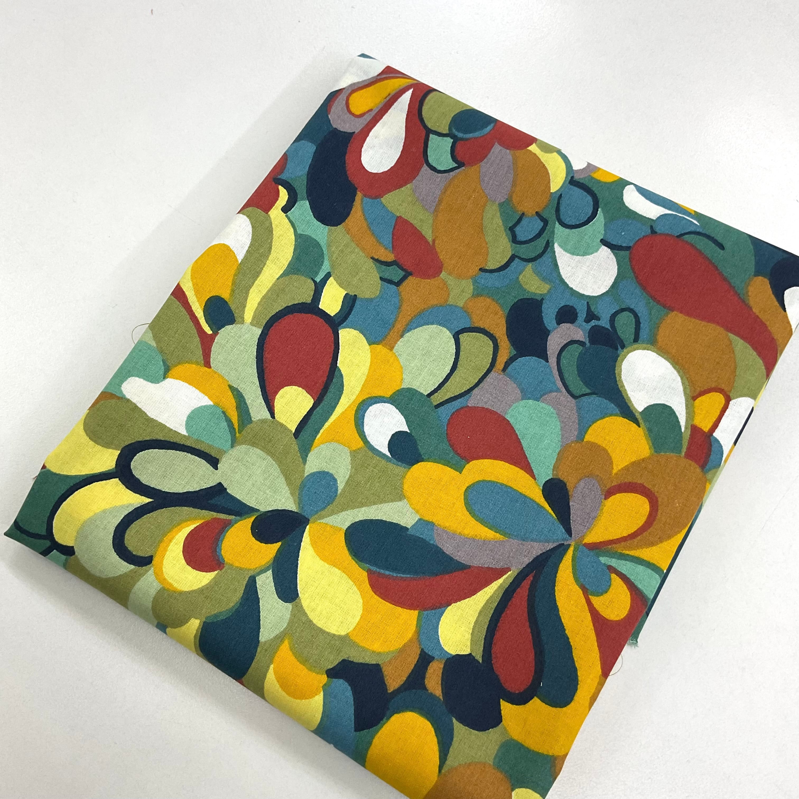 Rengarenk 50*70 Cm Parça Premium Poplin Kumaş