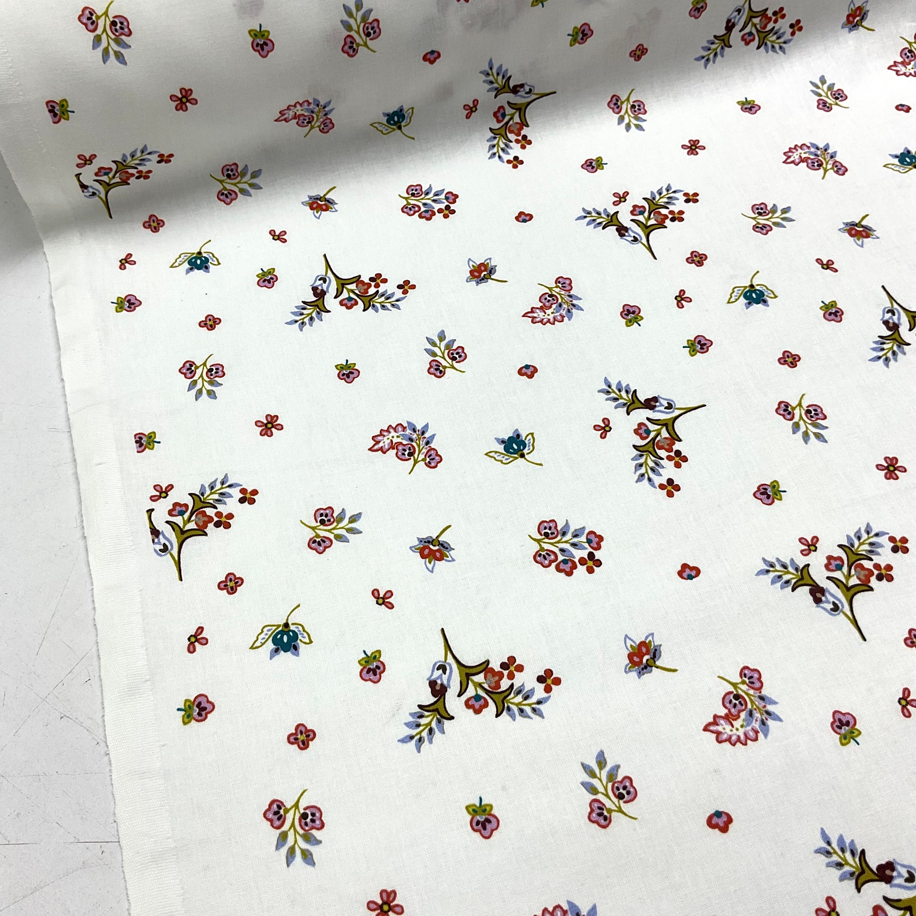 Güzel Çiçekler Premium Poplin Kumaş