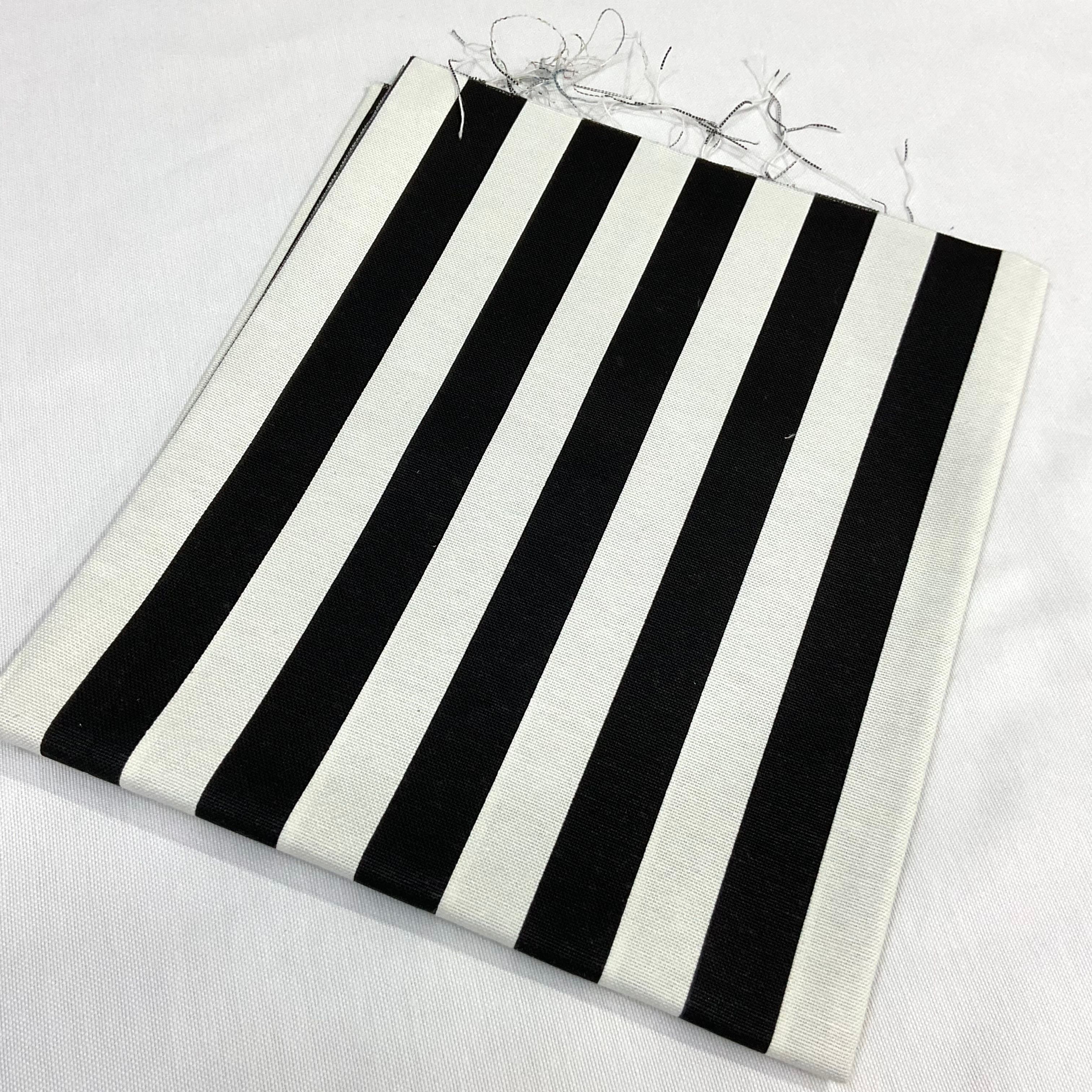 Siyah Çizgiler 50*90 cm Duck Kumaş