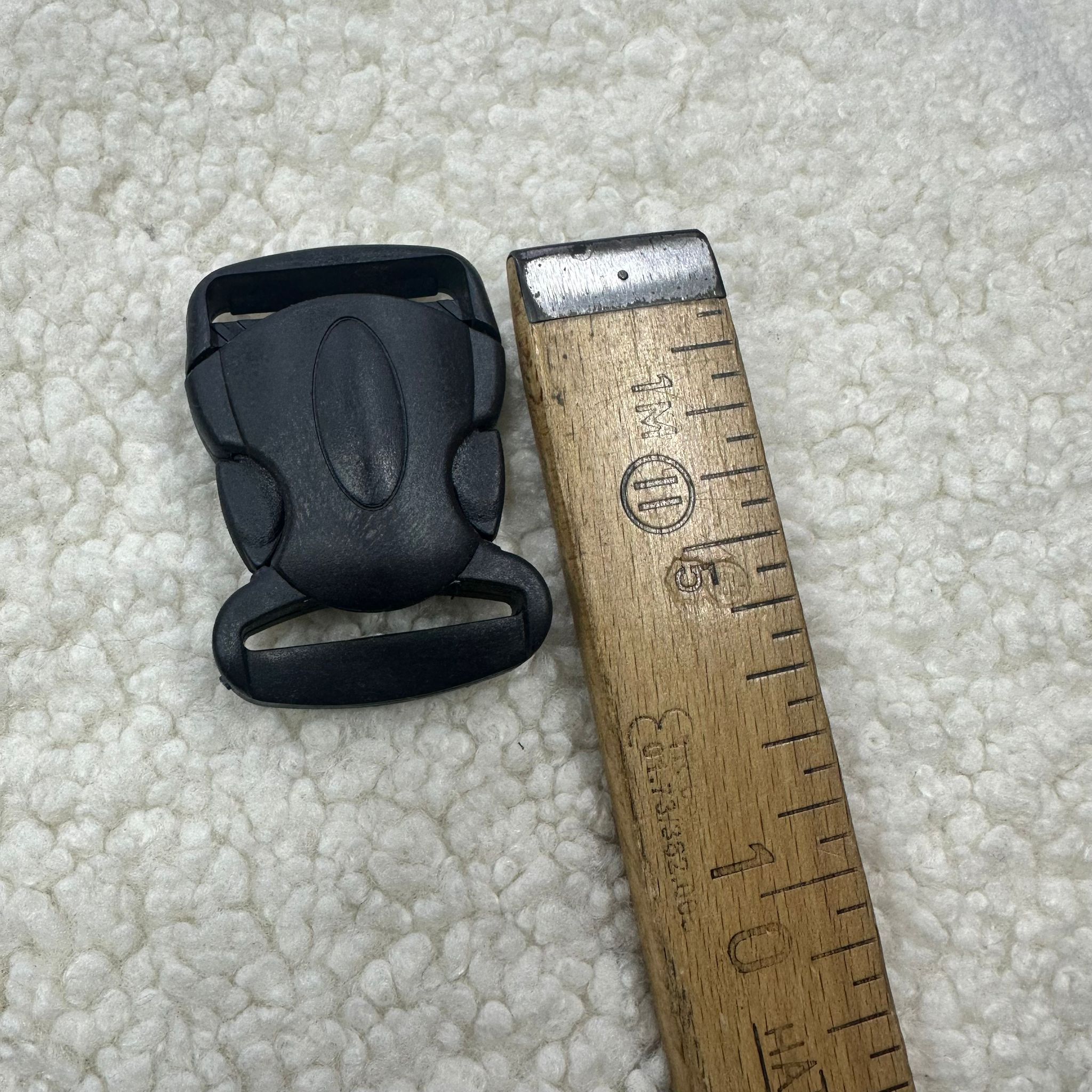 Siyah Plastik Çanta Kilidi 5 Cm