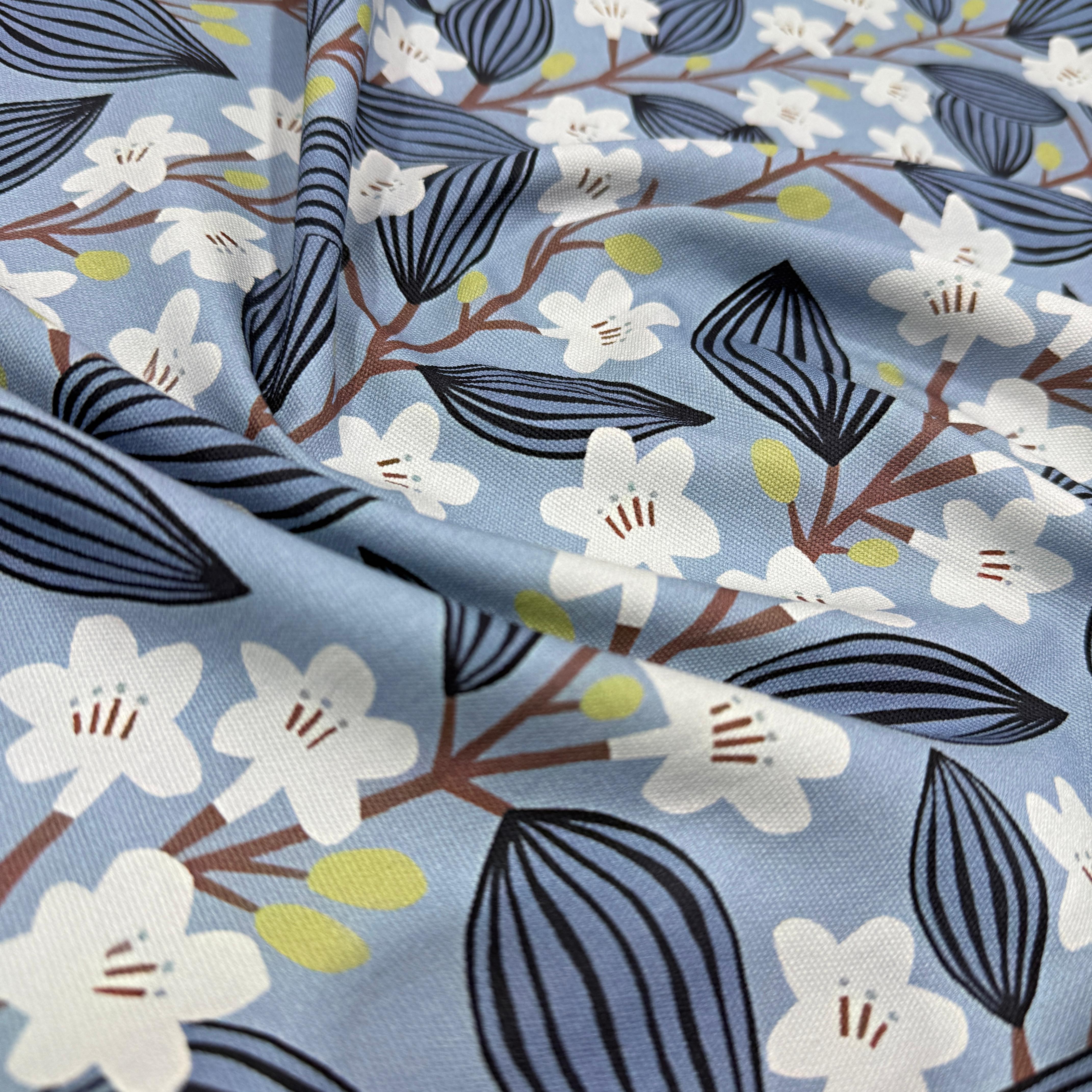 Pamuk Çiçekleri İntaşlar Markalı Kanvas Kumaş