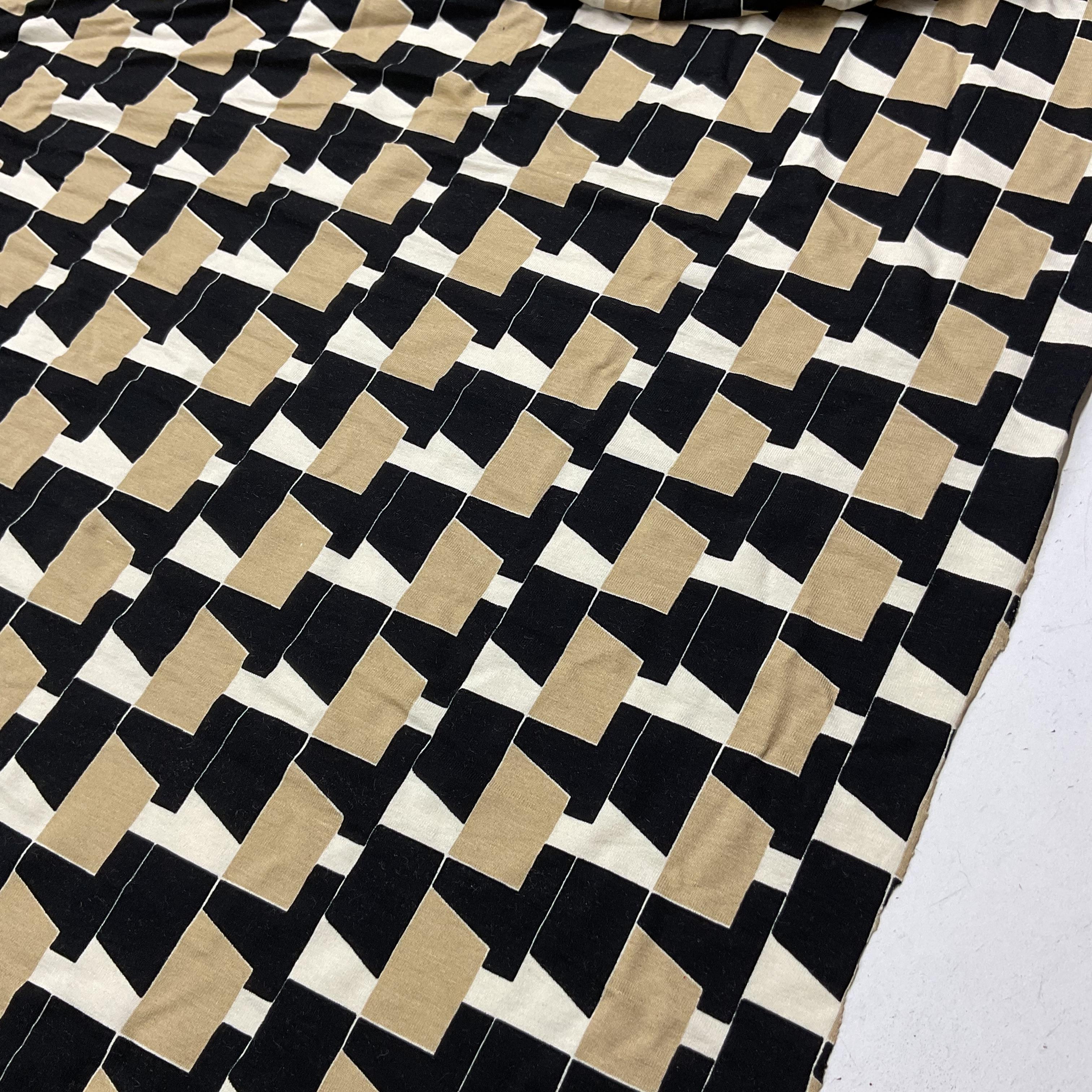 Geometrik Şekiller 80 Cm Eninde Penye Kumaş