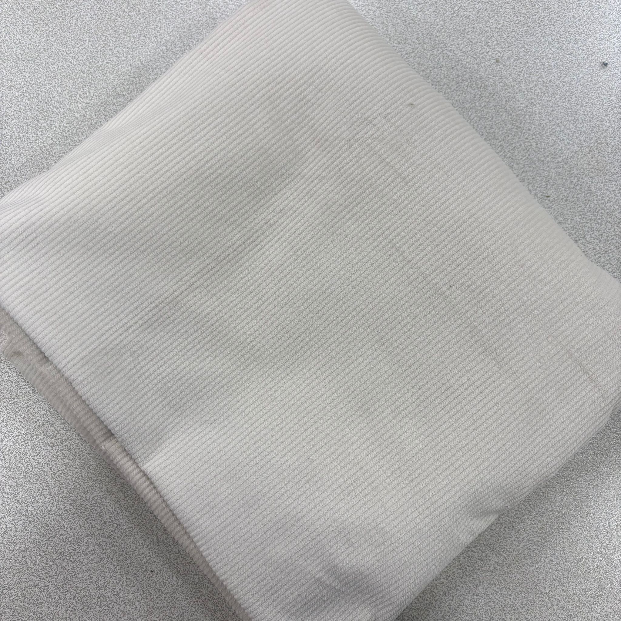 No:110 220*140 cm Parça Fitilli Kadife Kumaş