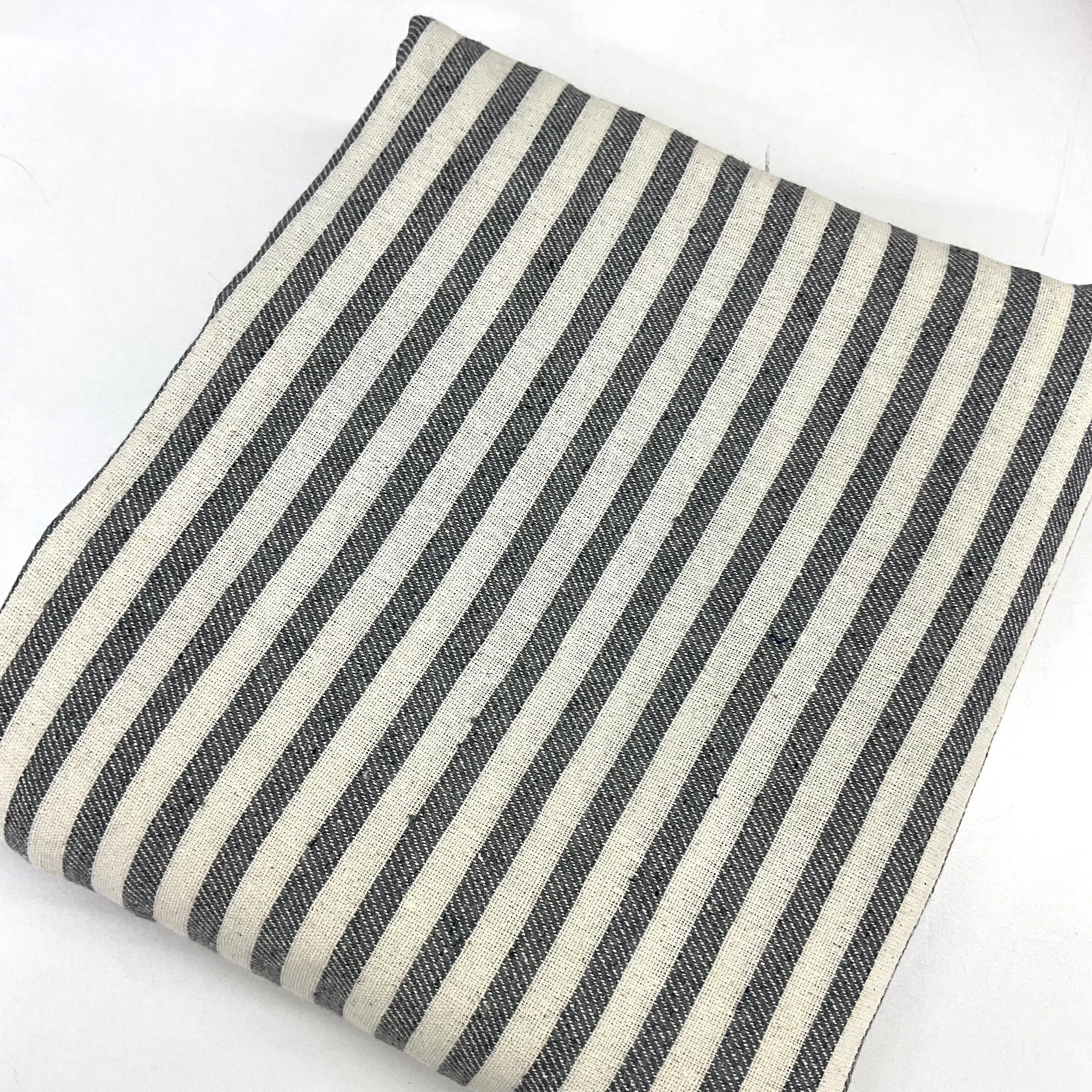 200*200 cm Koyu Gri Çizgili Parça Buldan Bezi Kumaş