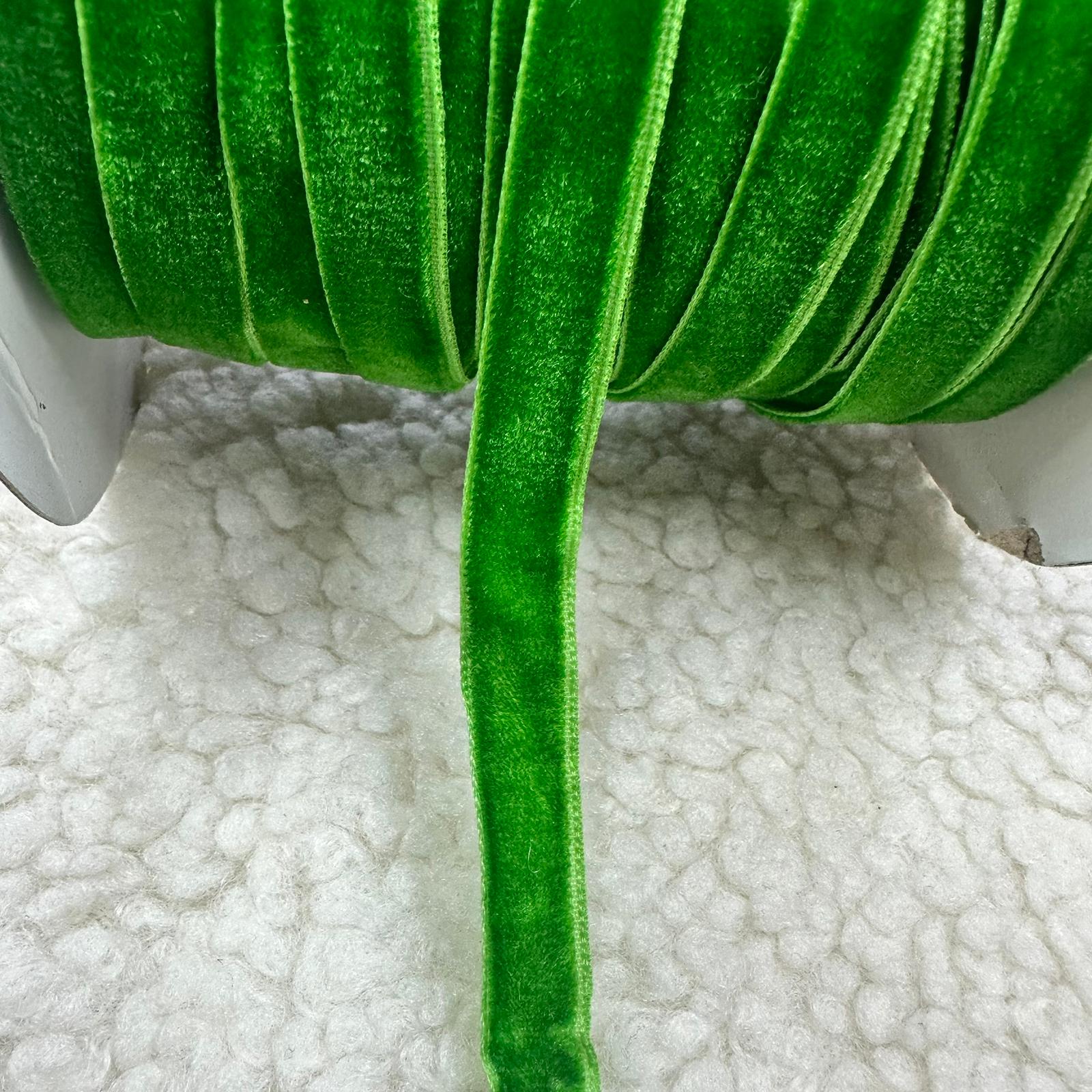 Yeşil 1 Cm Kadife Kurdele Top 20 Mt