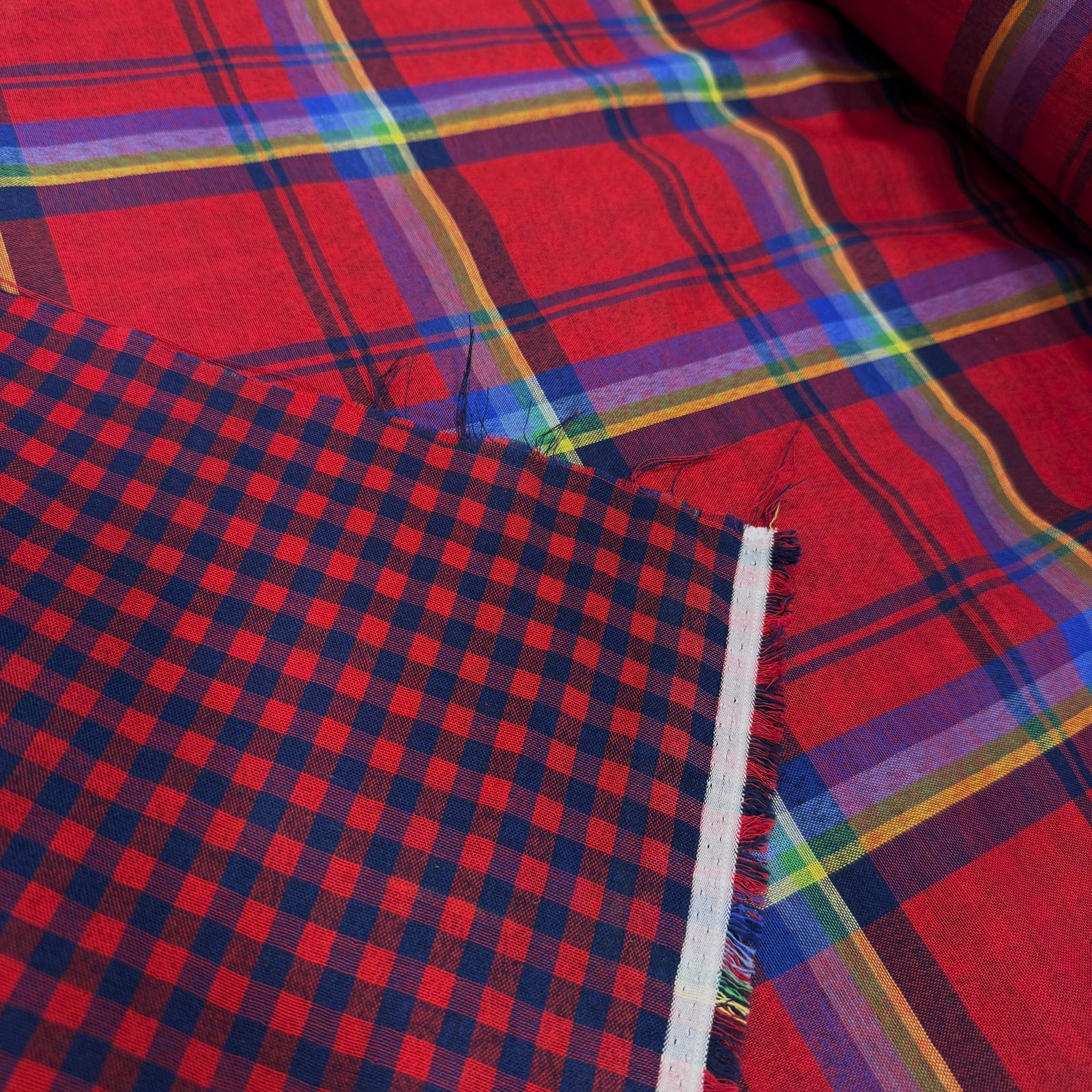 Özel Üretim Kırmızı-Kırmızı İpliği Boyalı Çift Taraflı Ekose Zefir Kumaş