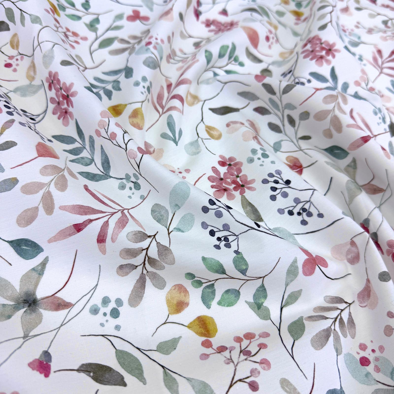Bahar Dalları İntaşlar Markalı Poplin Kumaş