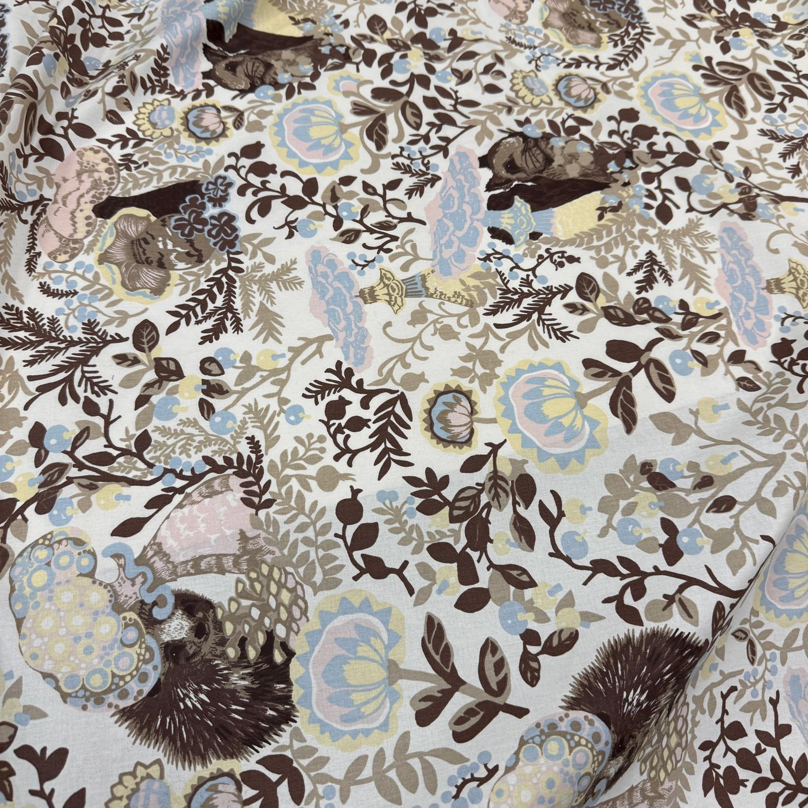 Kirpili Bahçe Sert Poplin Kumaş