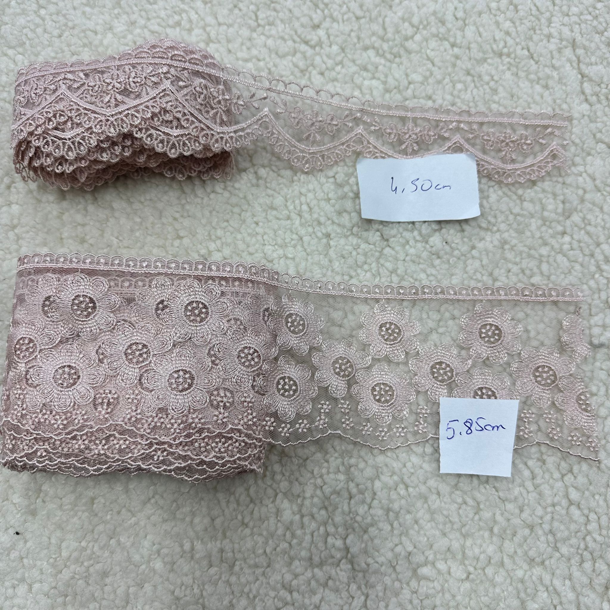 A8 Dantel Set